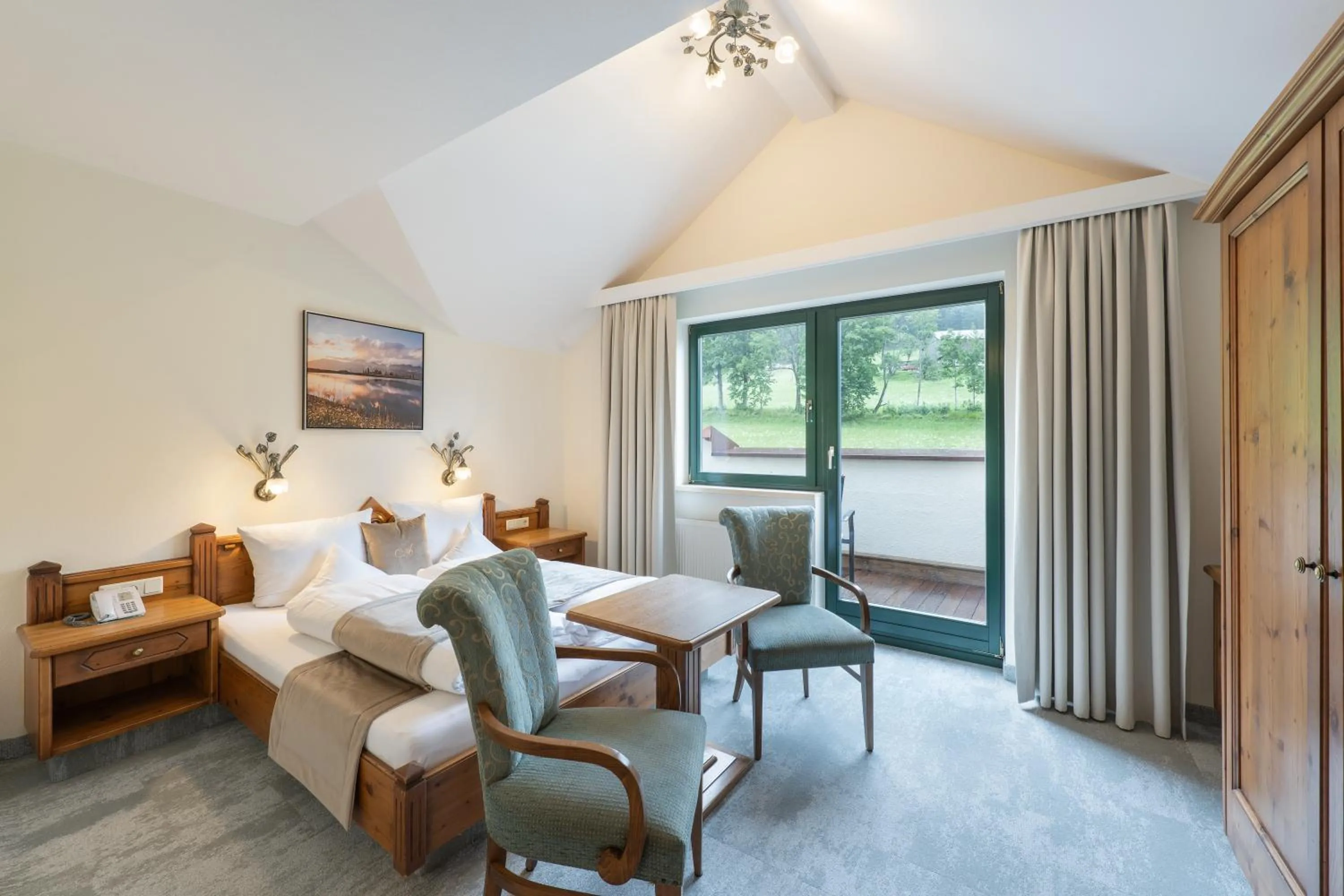 Single Room in Hotel AlpenSchlössl