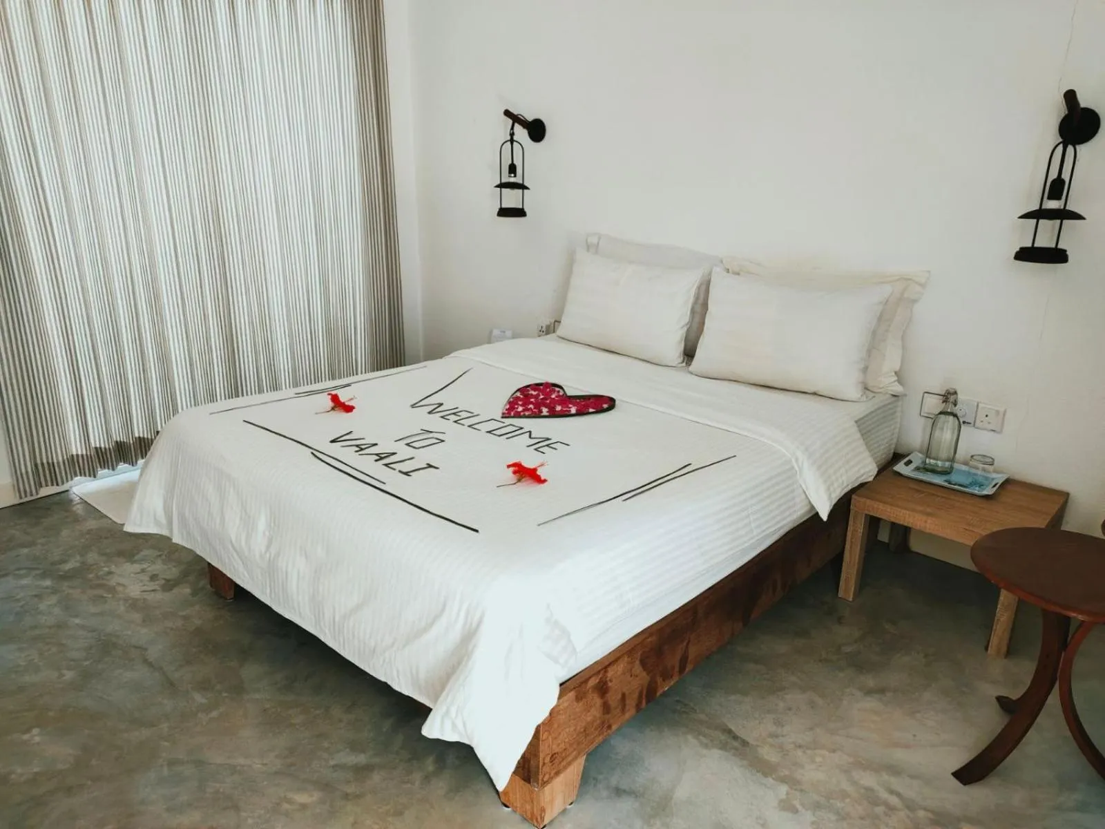 Deluxe Double Room in Vaali Maldives Island Escapes & Dive