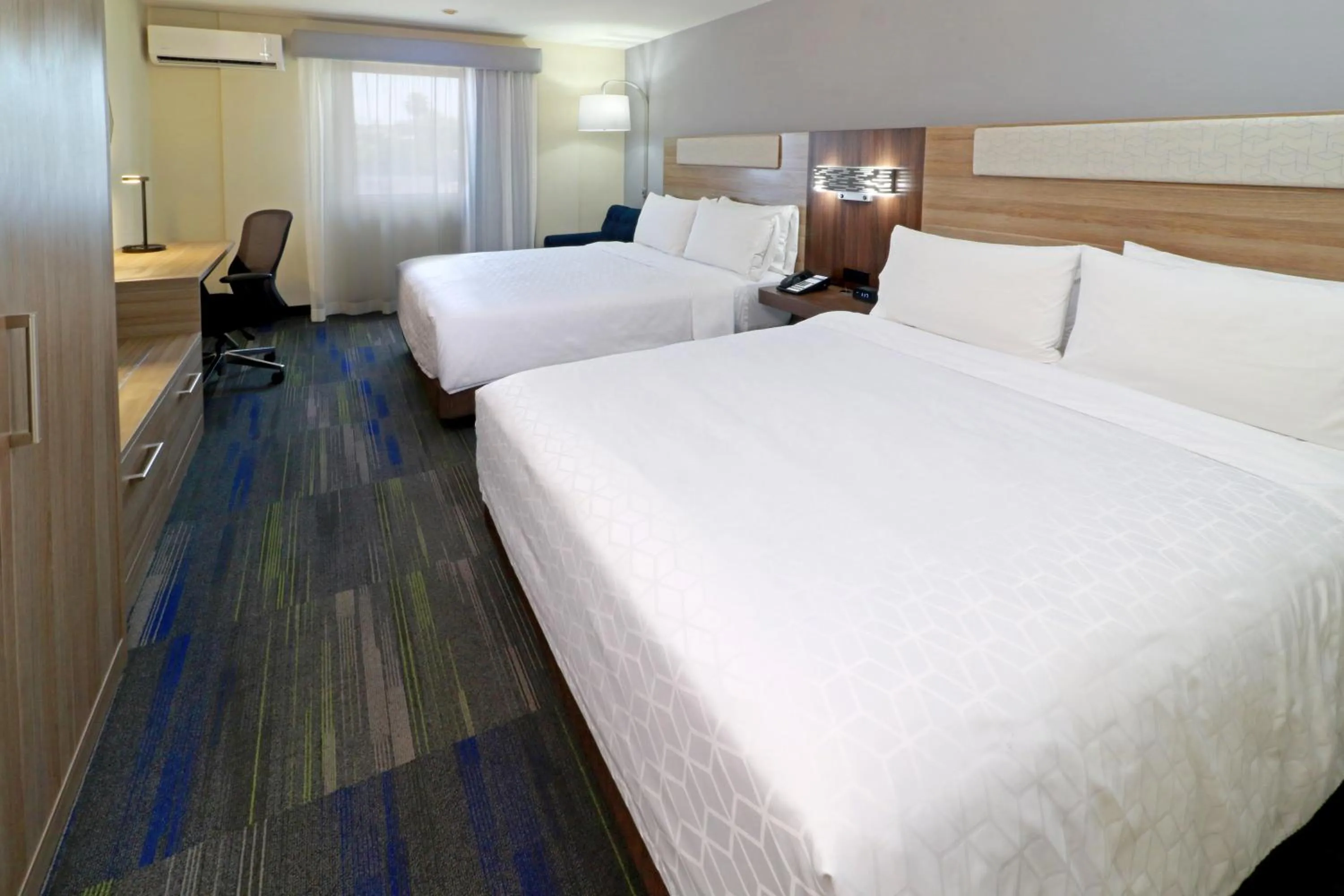 Deluxe Double Room with Two Double Beds - Non-Smoking in Holiday Inn Express Piedras Negras by IHG