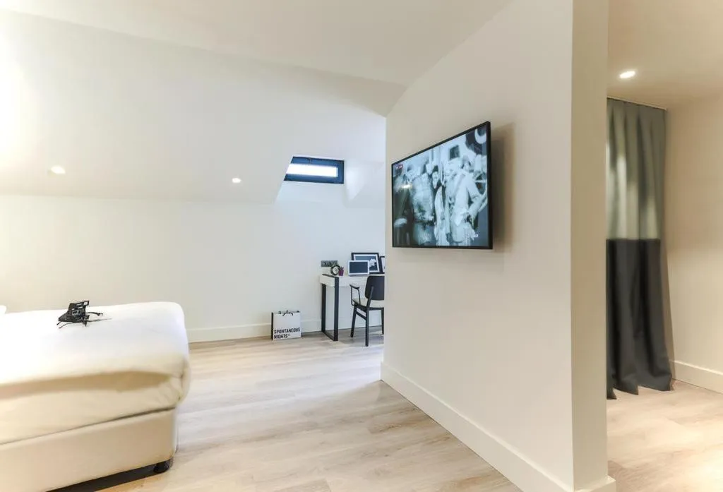 Double Room with Terrace in Anemon Bakırköy