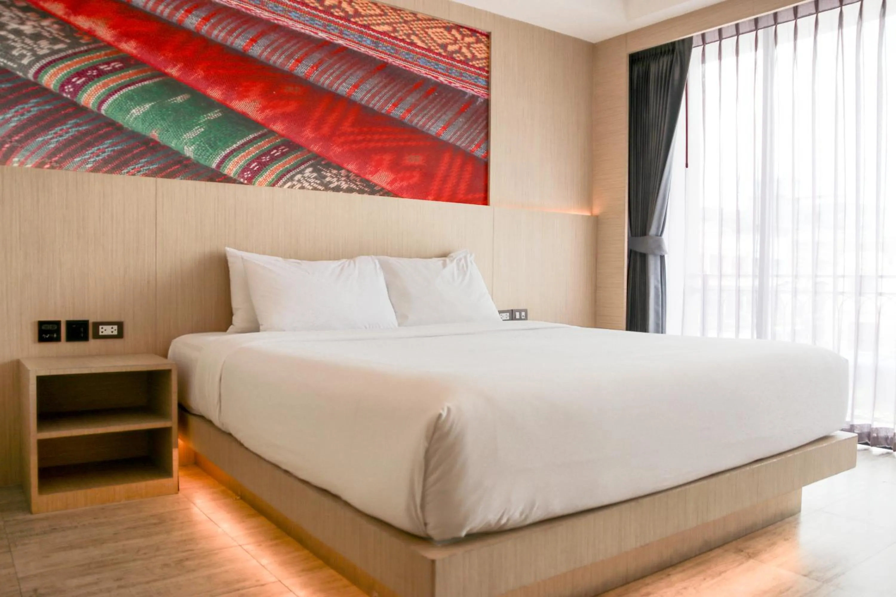 Superior King Room with City View in GLOW Pattaya