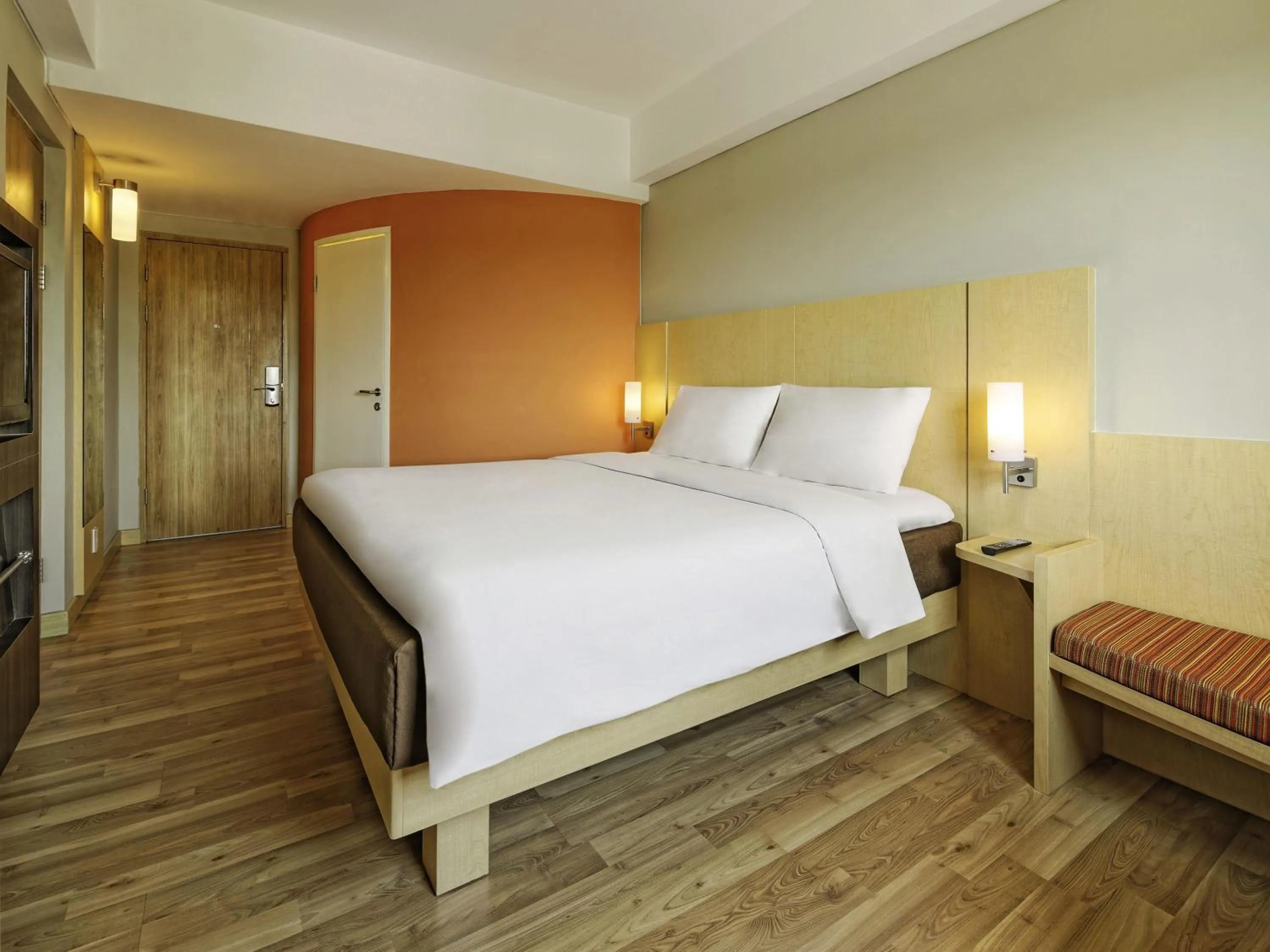 Standard Double Room in Ibis Padang