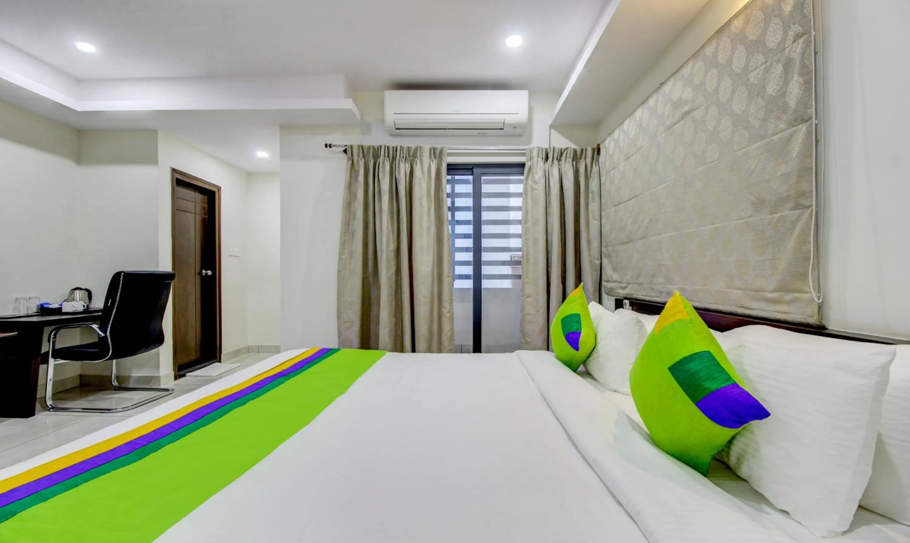 Standard Double Room - single occupancy in Treebo Sampradaya Bistro, Mailasandra