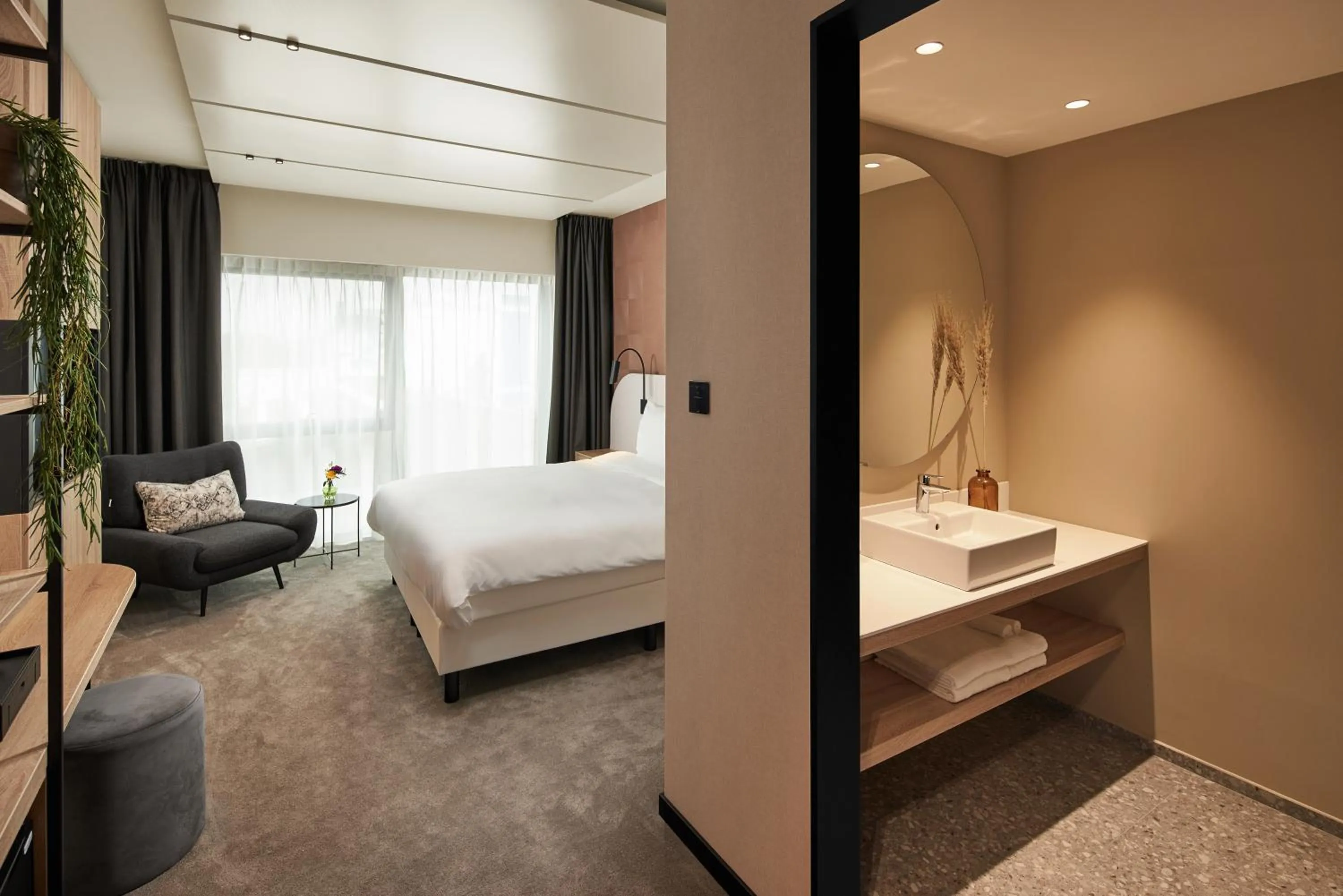 Comfort Double Room in Van der Valk Hotel Gent