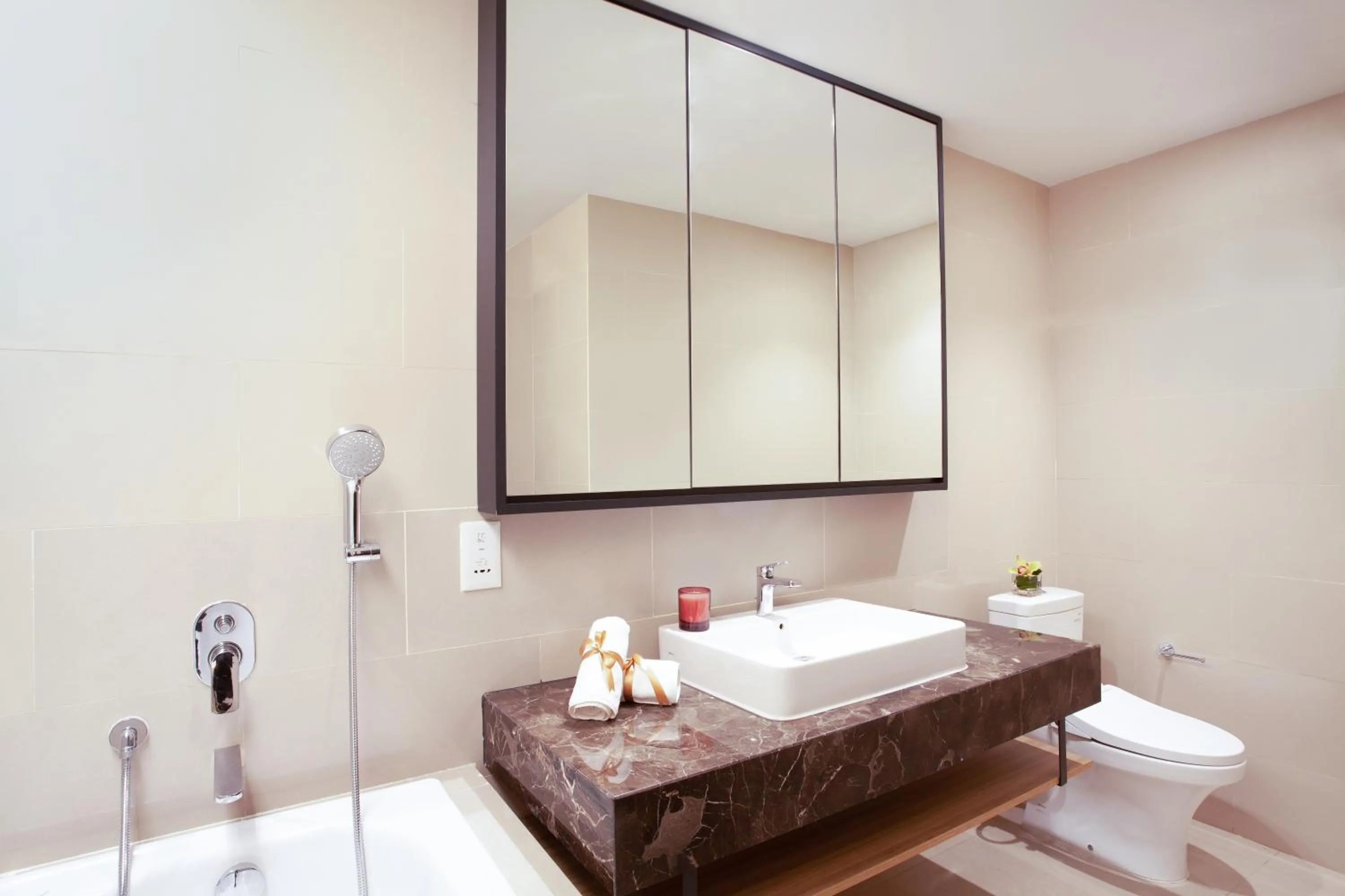 Two-Bedroom Executive in Somerset Sudirman Jakarta