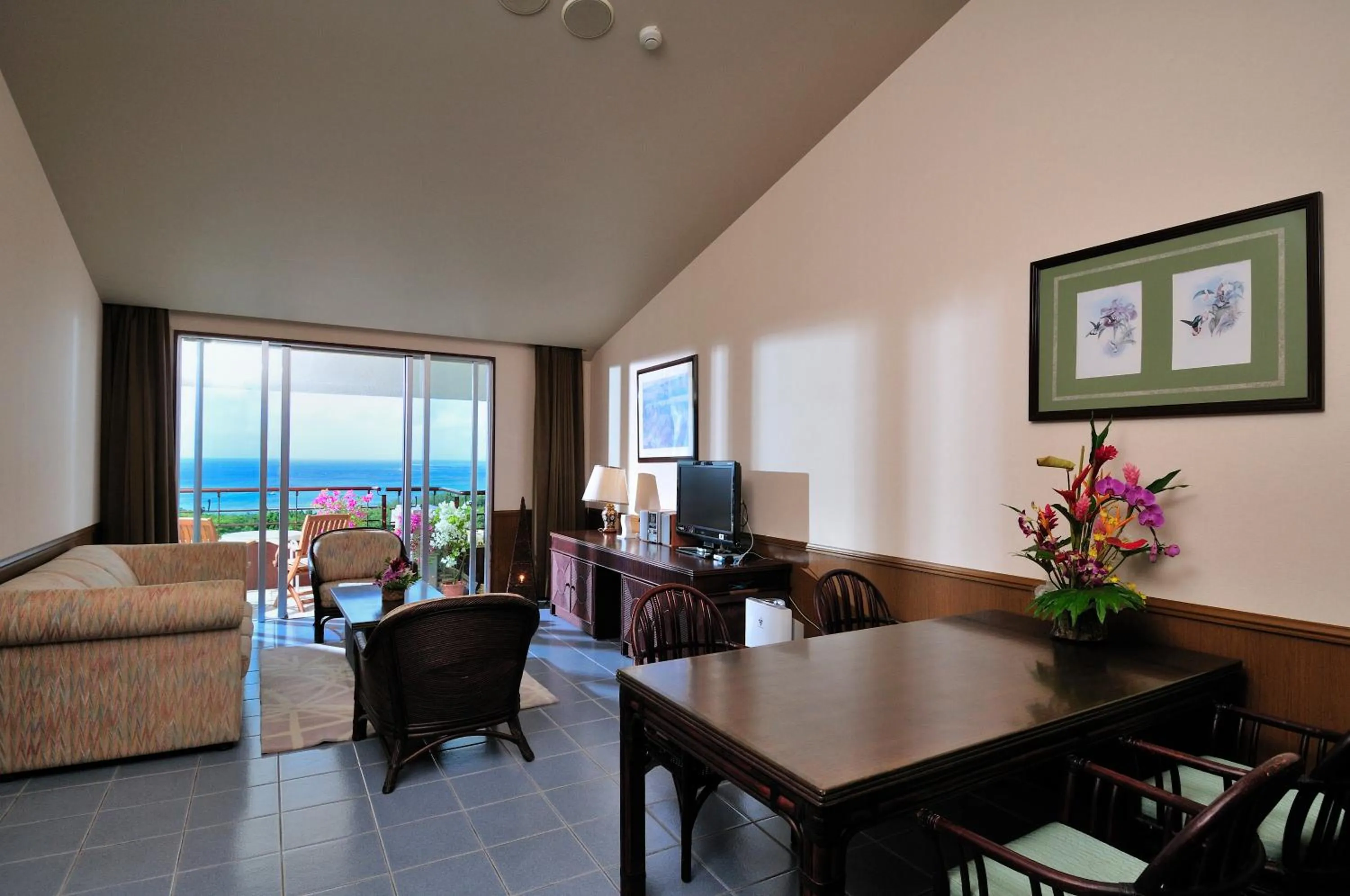 Club Suite in EXES Ishigaki