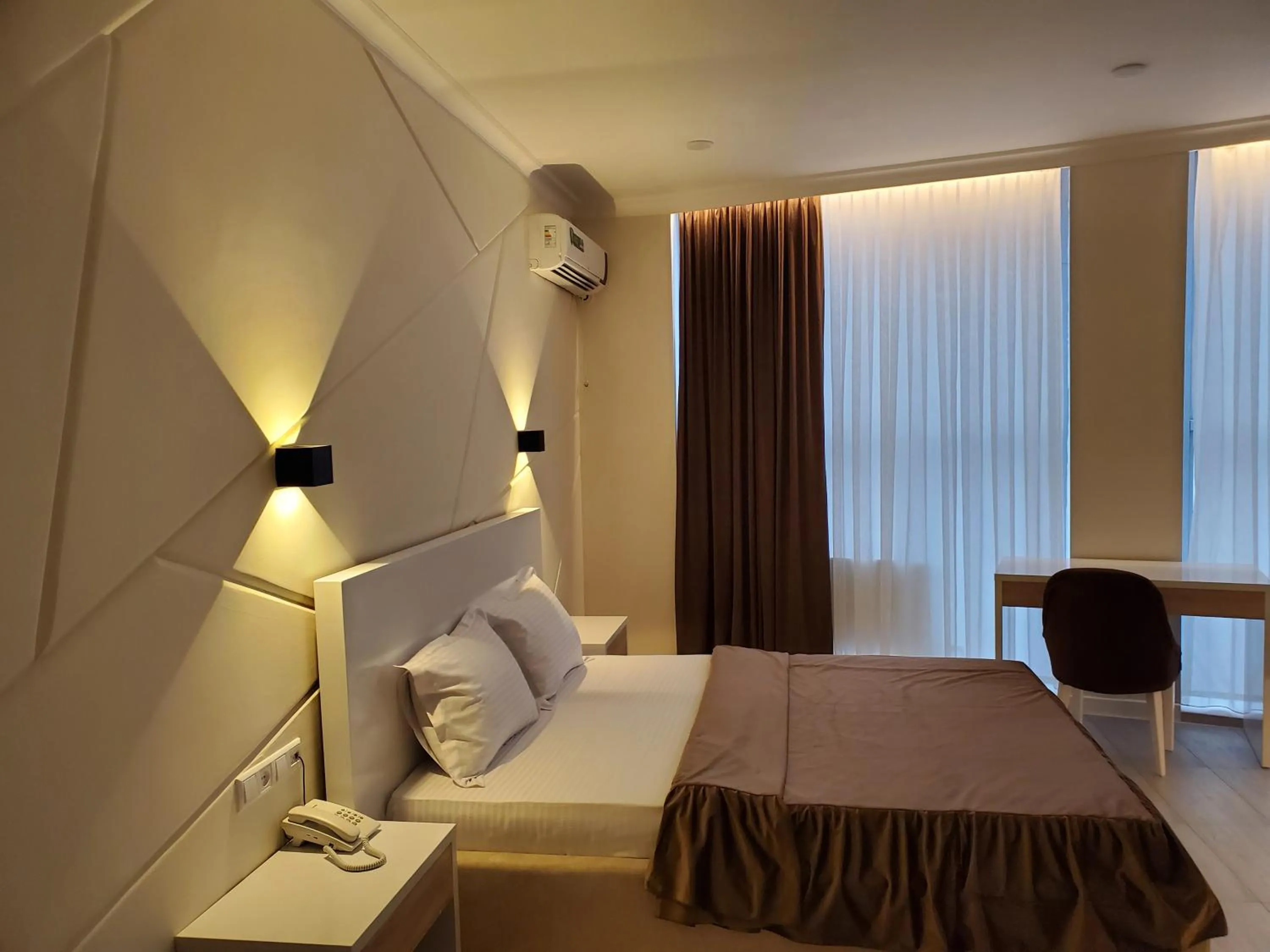 Bed in Tantana Hotel