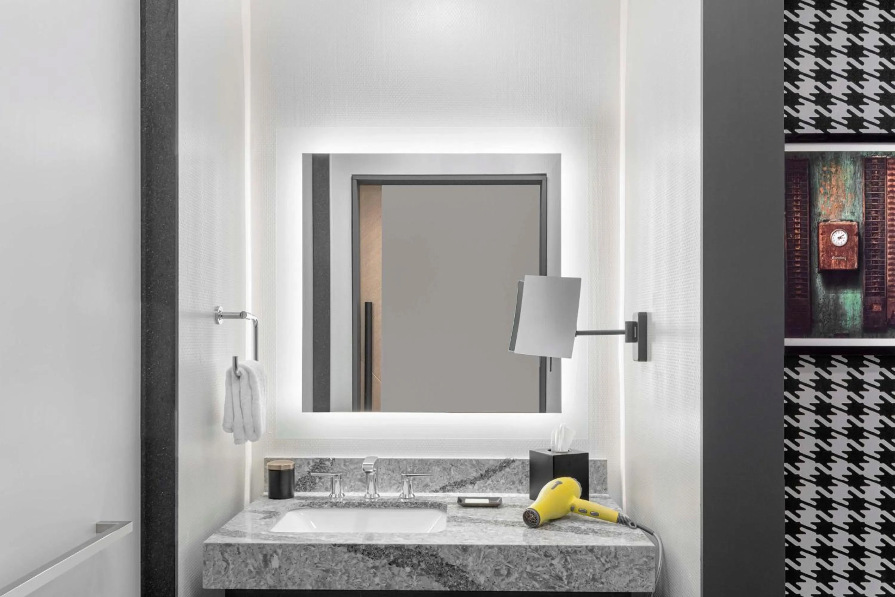 Queen Room with Two Queen Beds in Hyatt Centric Beale Street Memphis