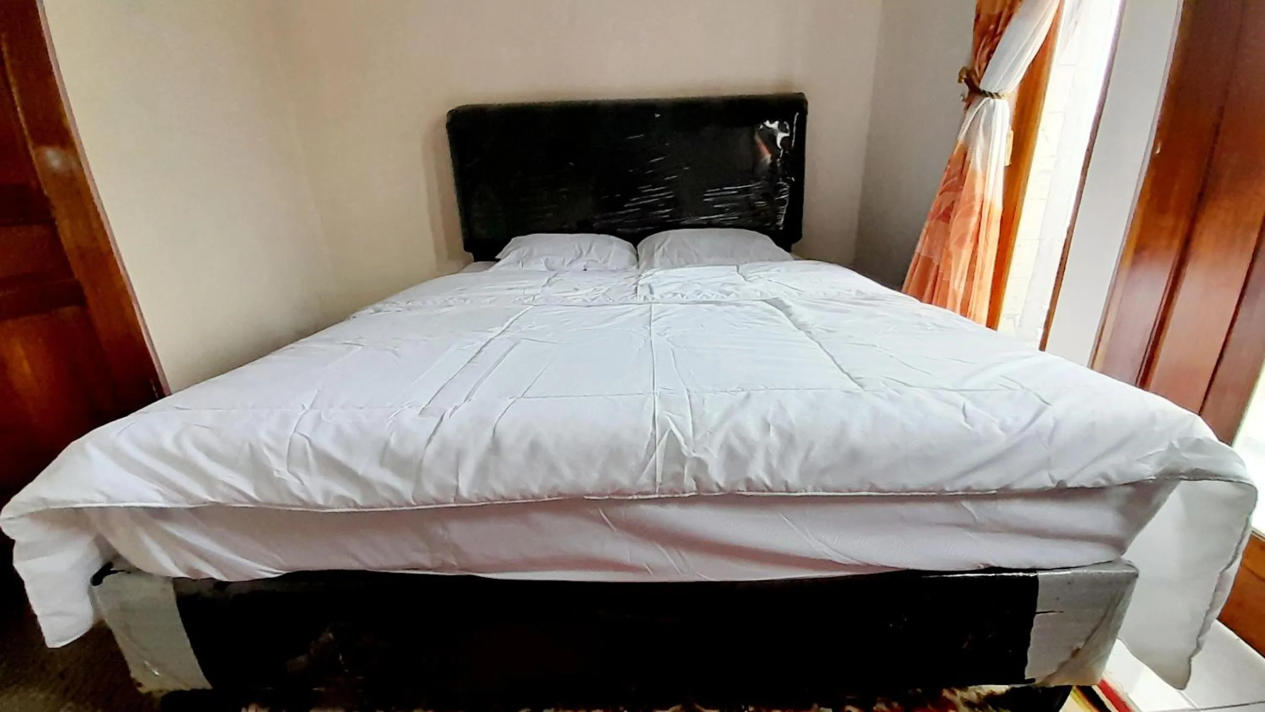 Standard Double Room with Shared Bathroom - single occupancy in Homestay Merpati Dieng Syariah RedPartner