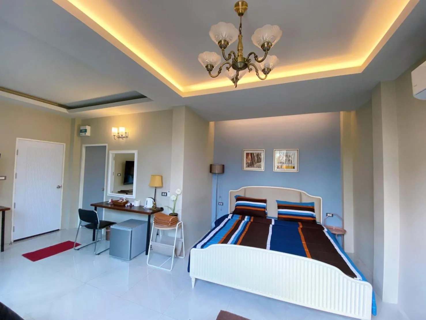 Bed in Krin Resort