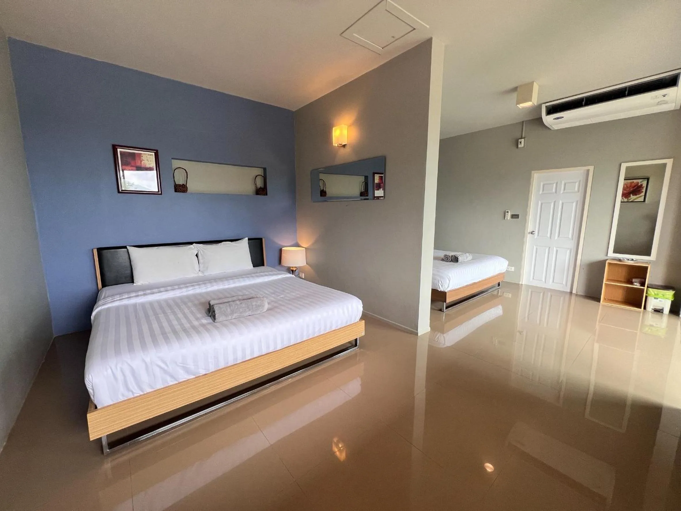Bed in Krin Resort