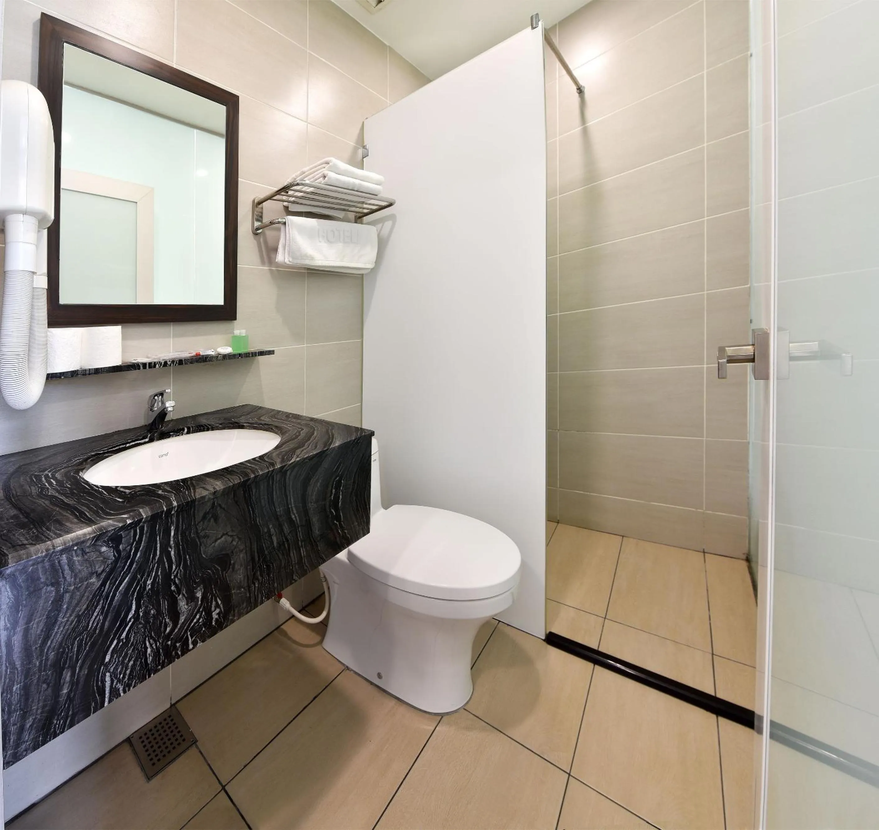 Executive Suite in YANGTZE HOTEL 长江酒店