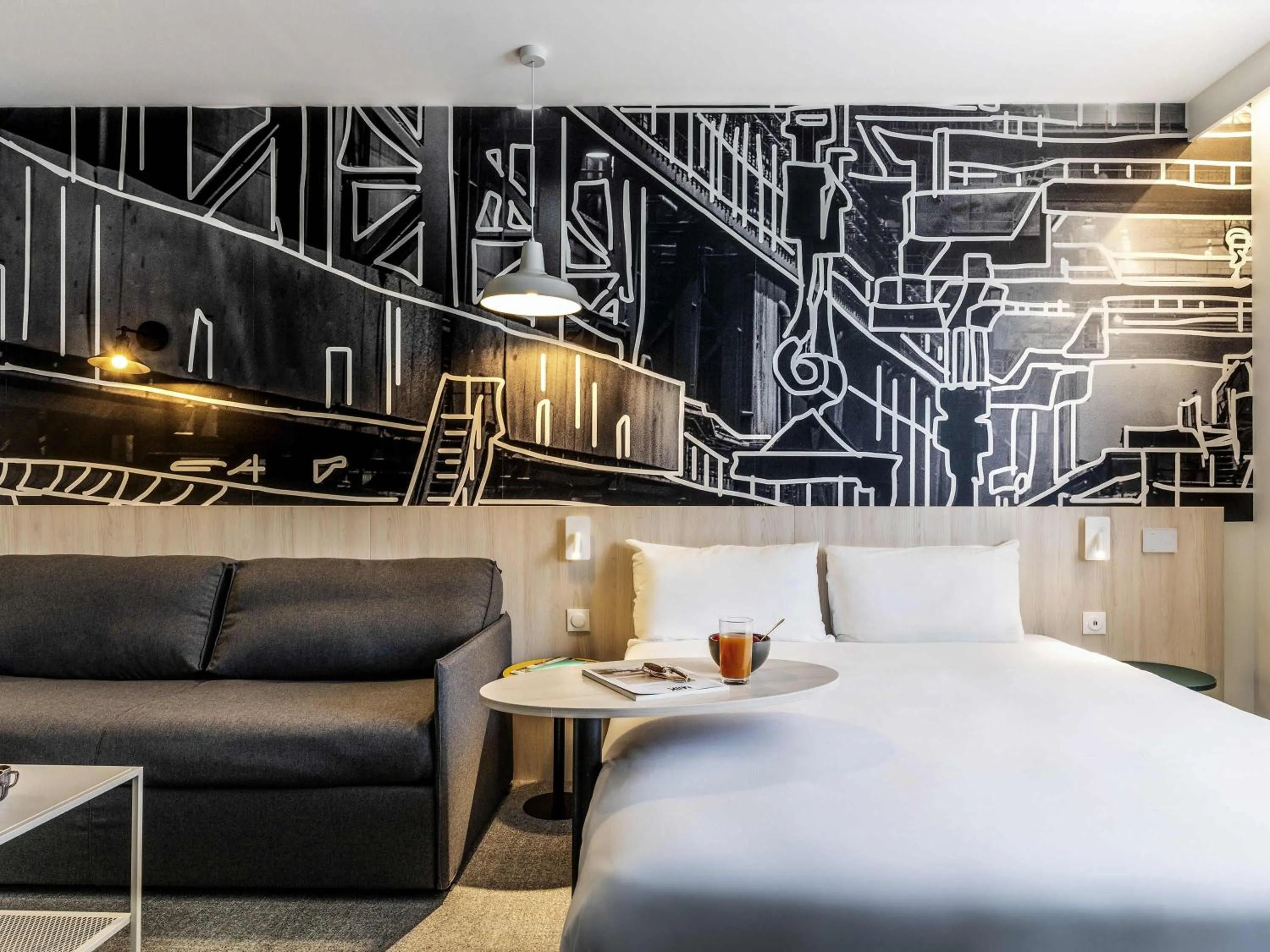 Bedroom, Bed in ibis Styles Limoges Centre