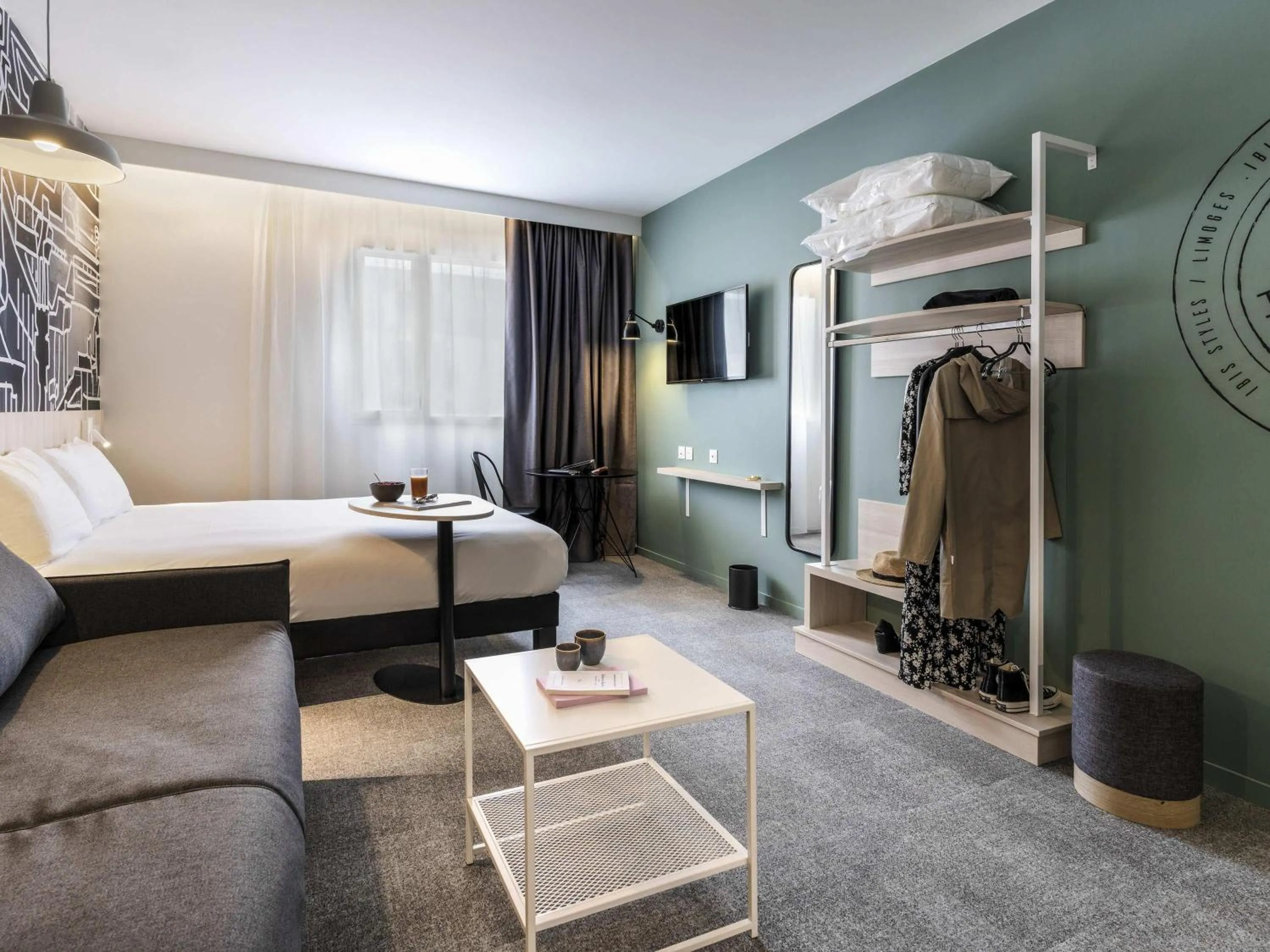 Bedroom, Bed in ibis Styles Limoges Centre