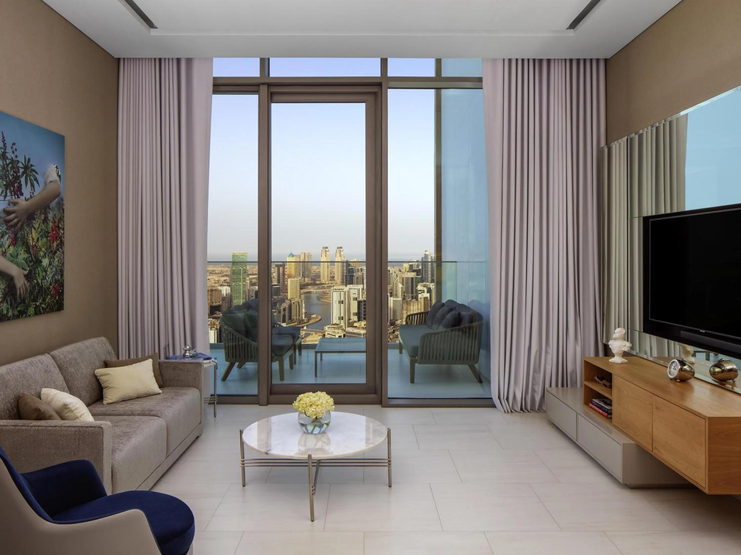 Cloud Living One-Bedroom Apartment with Balcony in SLS Dubai Hotel & Residences