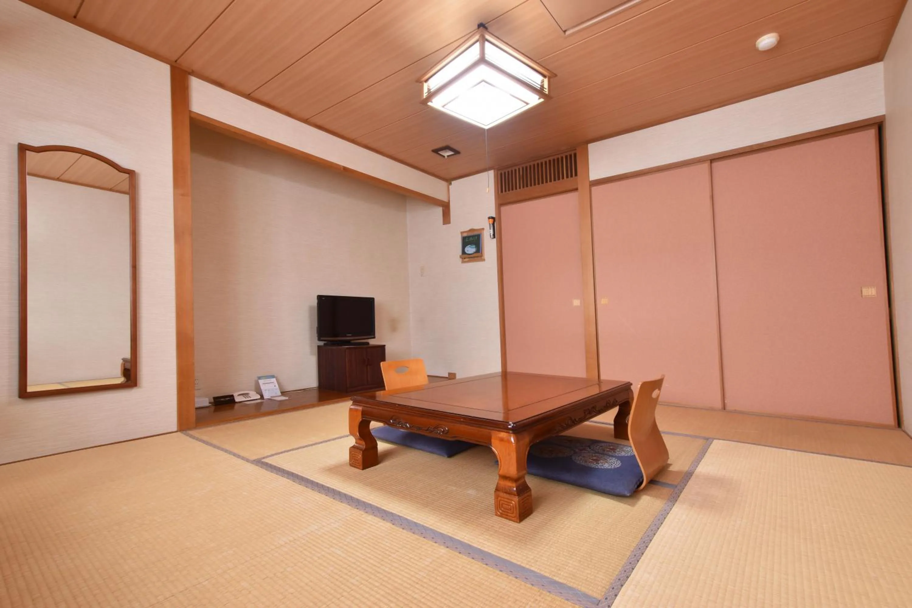 Japanese-Style Room - single occupancy - Smoking in Takinoue Hotel Keikoku