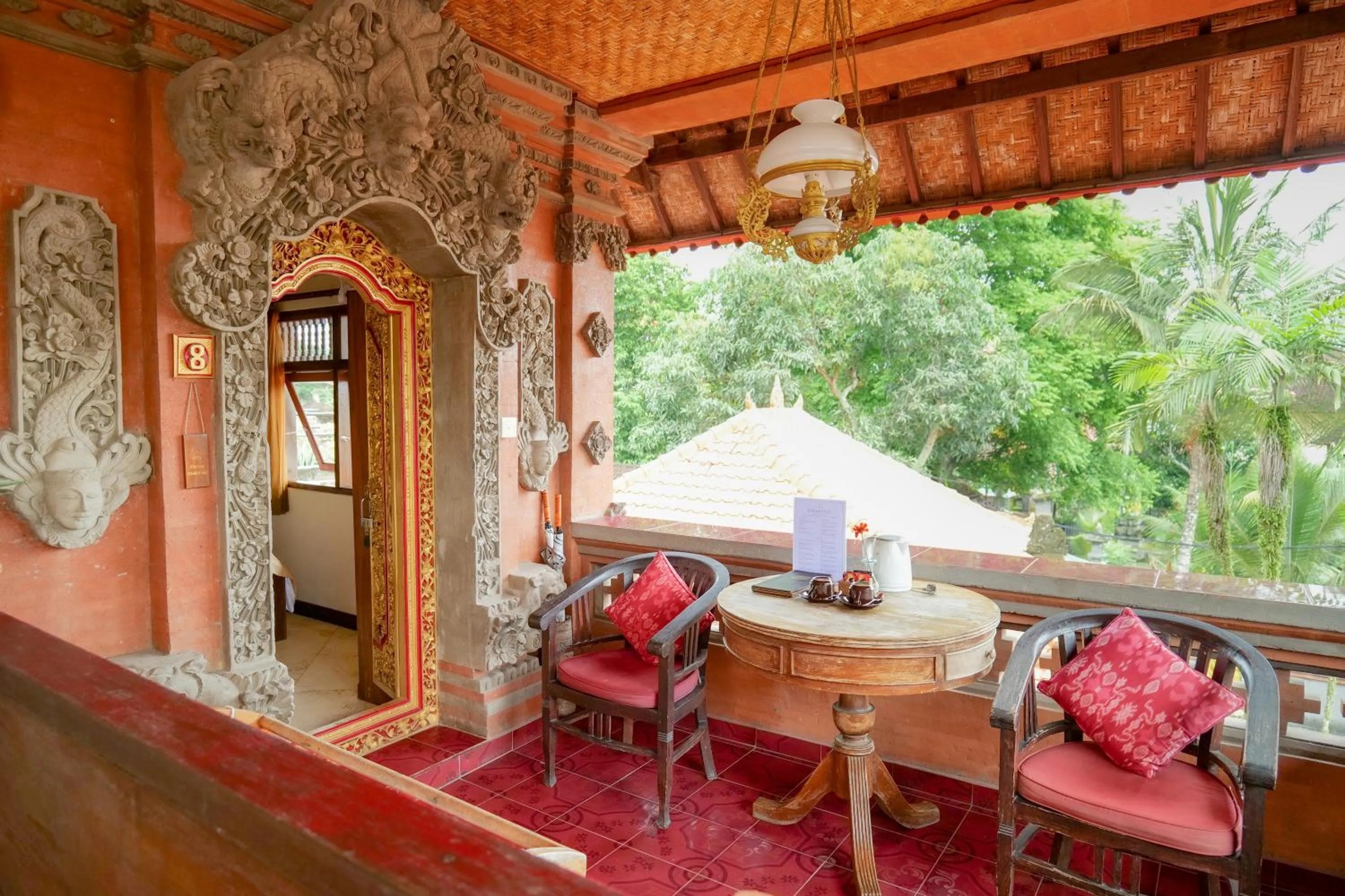 Patio in Gayatri