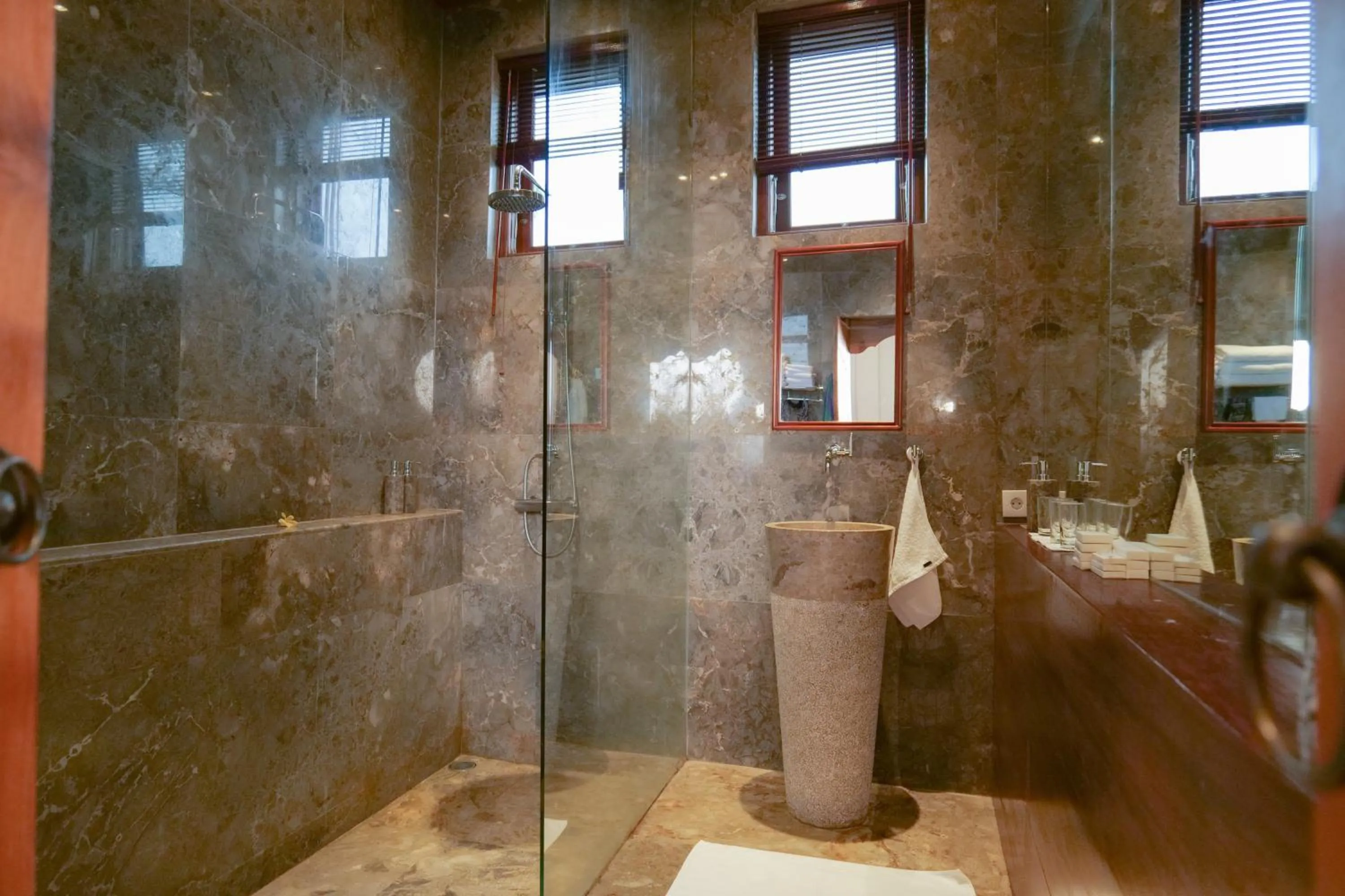 Shower in Gayatri