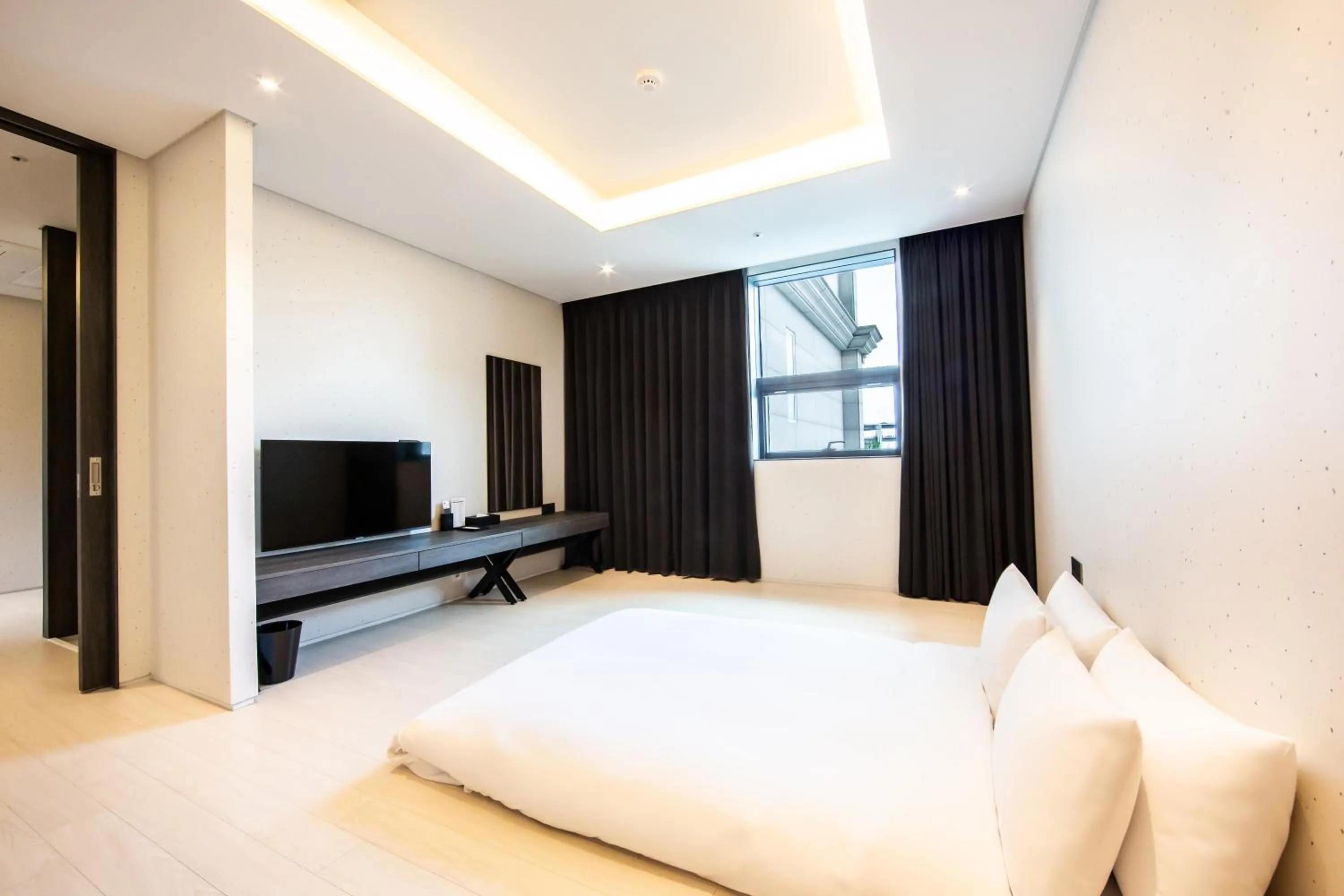 Ondol Corner Suite in AG405 Hotel