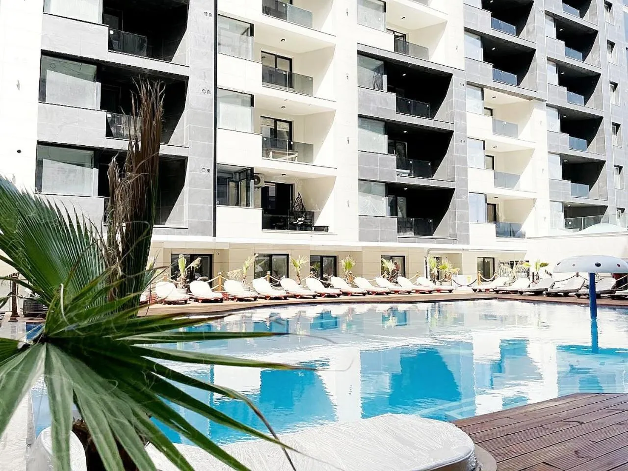 Hotel Building Stefan Resort I Sud