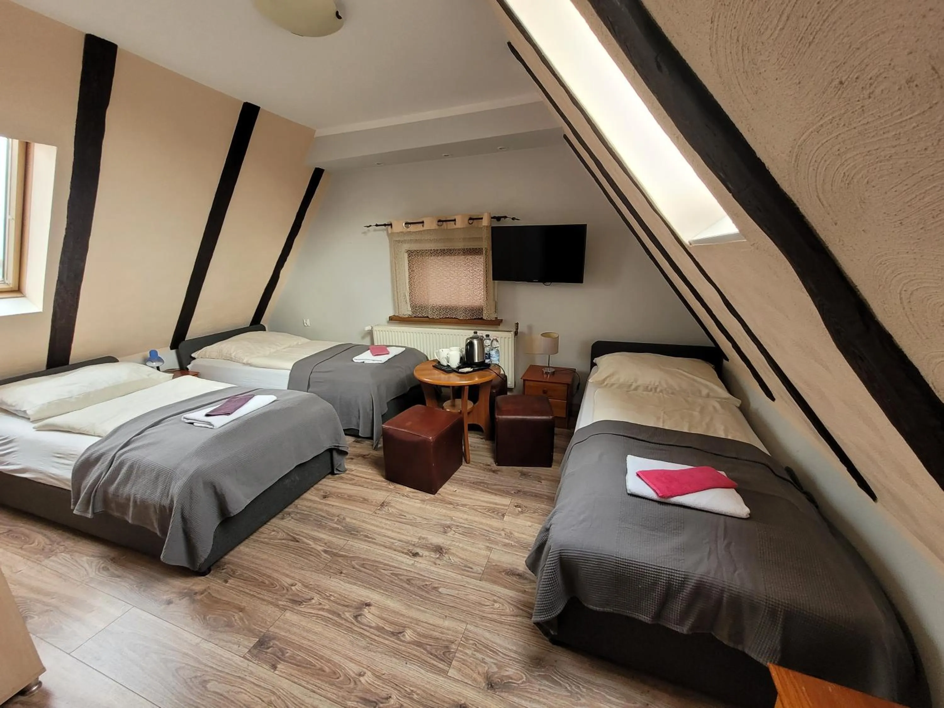 Quadruple Room with Bathroom - single occupancy in Zielony Dom