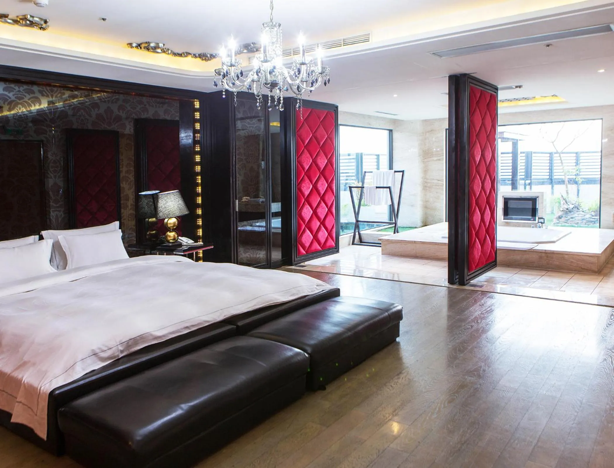 VIP Suite in All-Ur Boutique Motel - KaoHsiung Branch