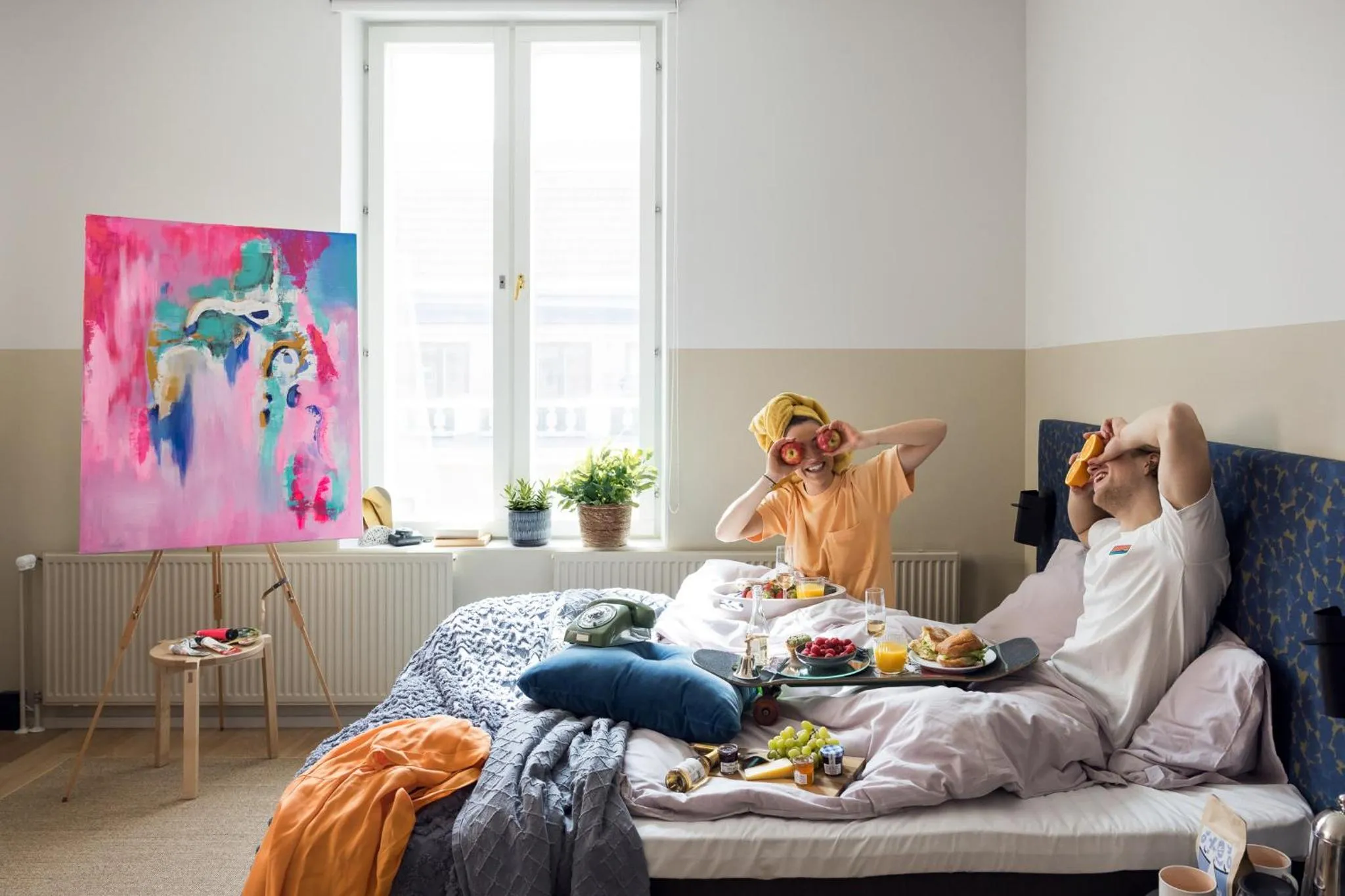 One-Bedroom Penthouse with Sauna in Bob W City Centre