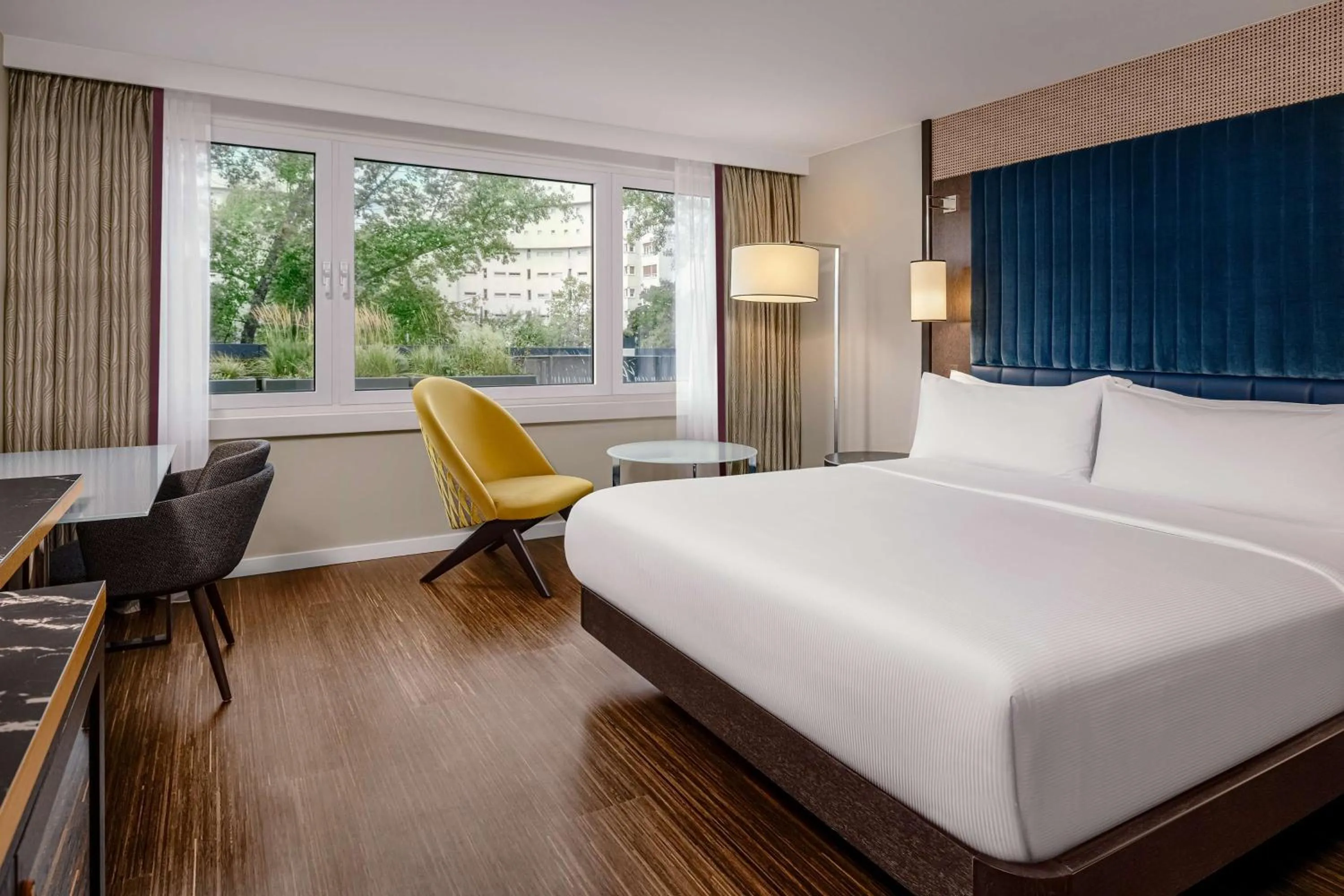 King Room - Mobility Accessible  in Hilton Vienna Waterfront