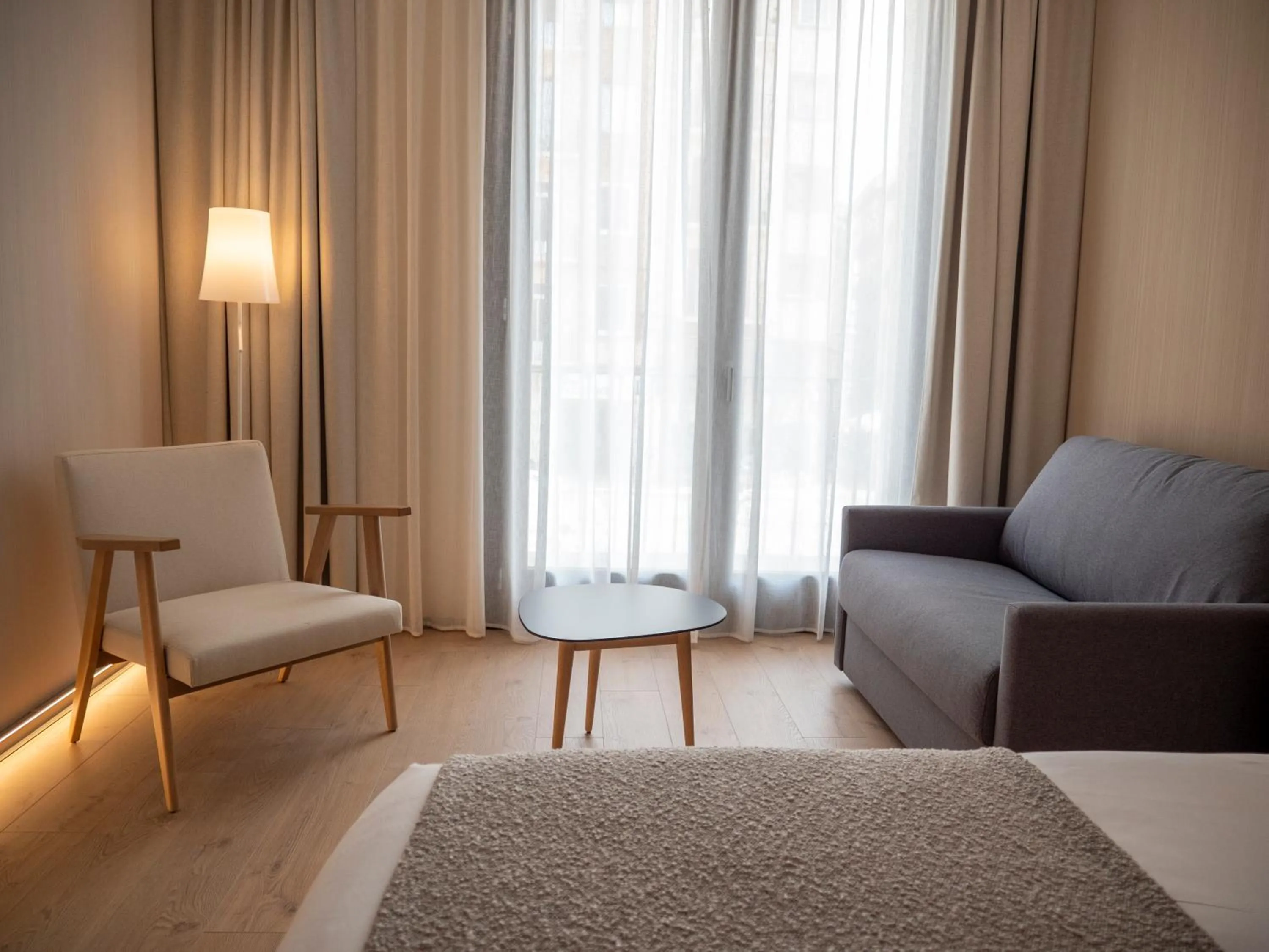 Deluxe Double Room with Balcony in Hotel Palacio La Marquesa 4 Estrellas SUP