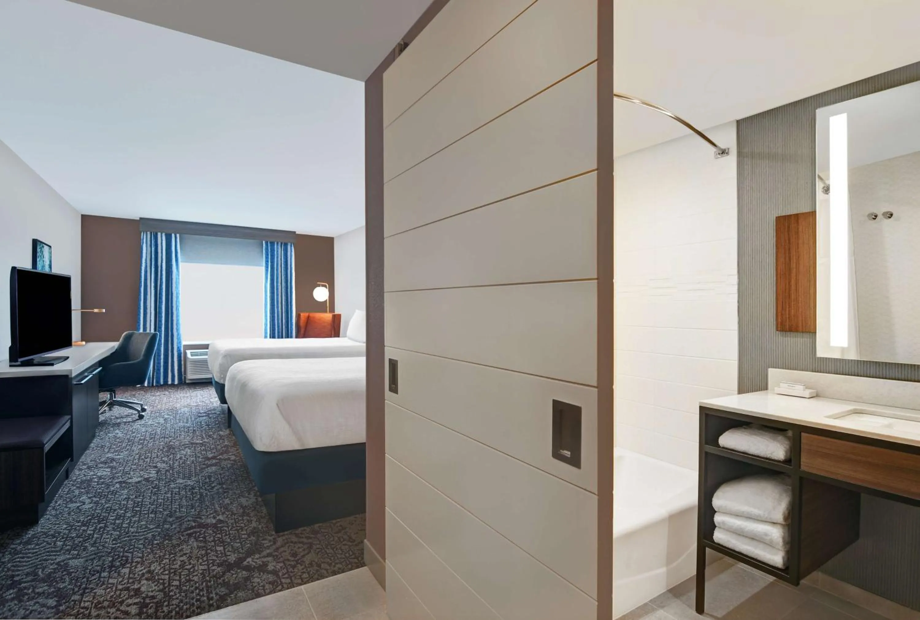 Queen Room with Two Queen Beds - Hearing Access in Hilton Garden Inn Madison Huntsville Airport