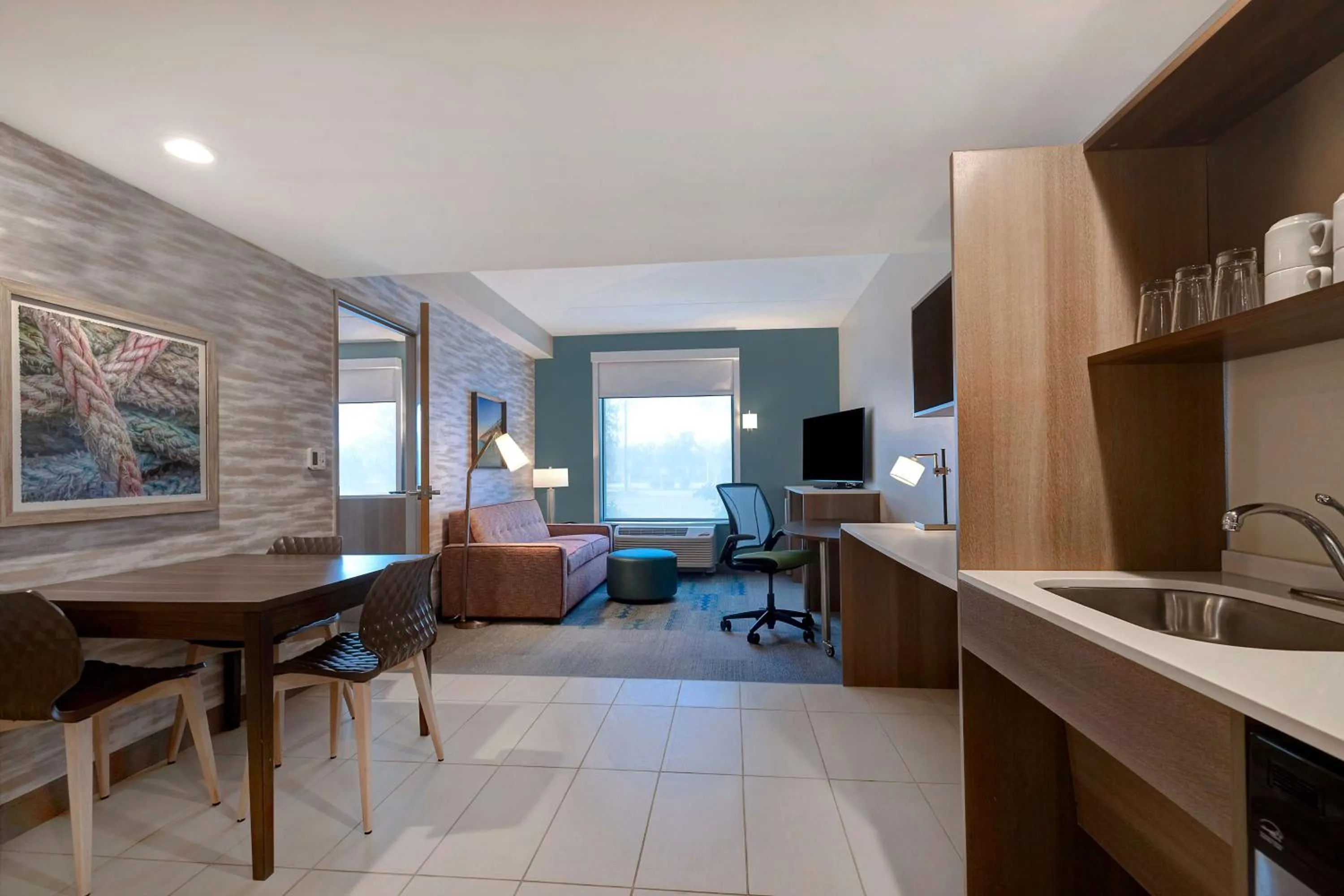 Queen Suite with Roll-In Shower - Mobility and Hearing Access/Non-Smoking in Home2 Suites by Hilton Gulf Breeze Pensacola Area, FL