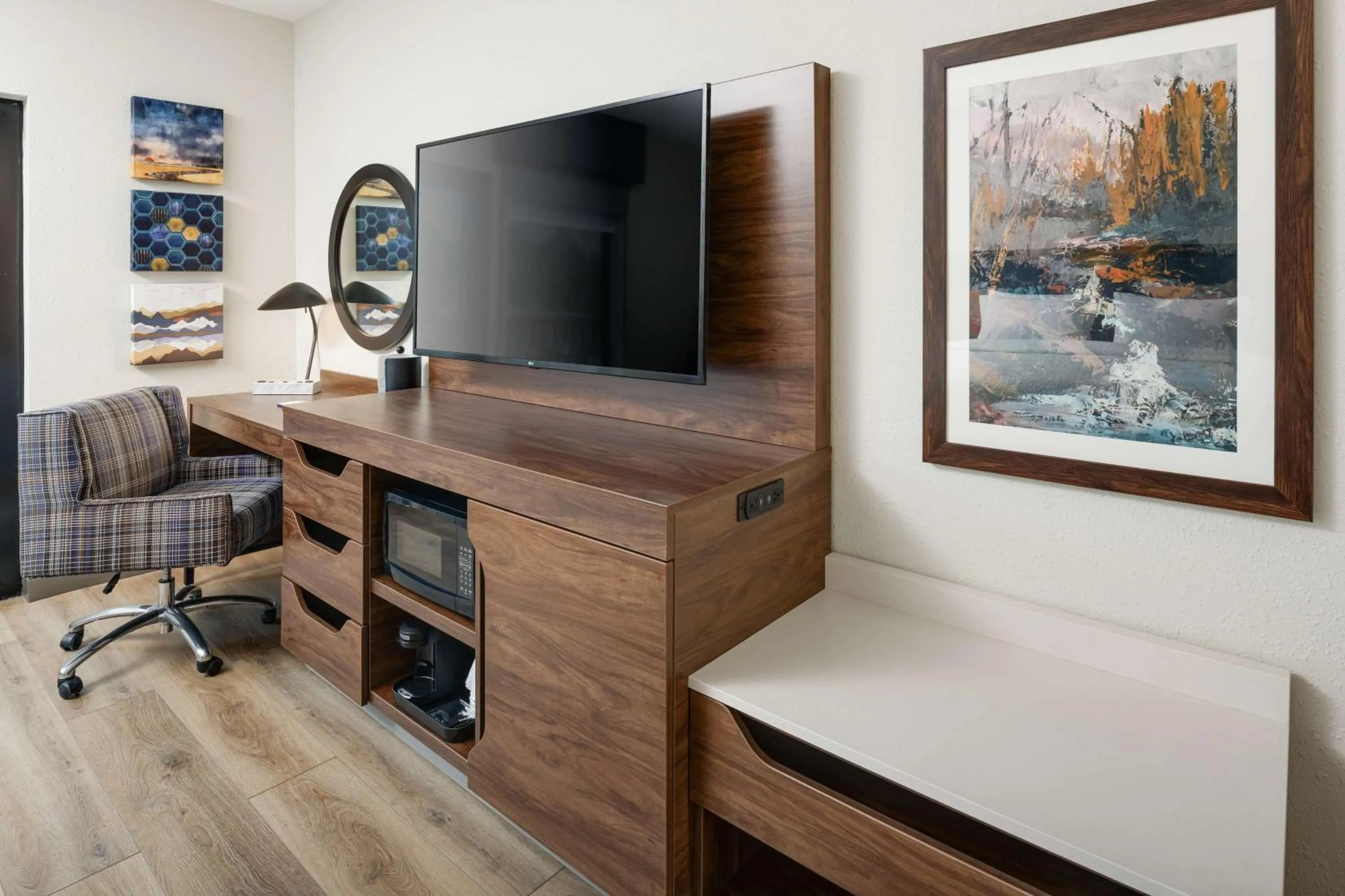 King Room - Hearing Accessible/Non-Smoking  in Hampton Inn Blue Ridge, GA