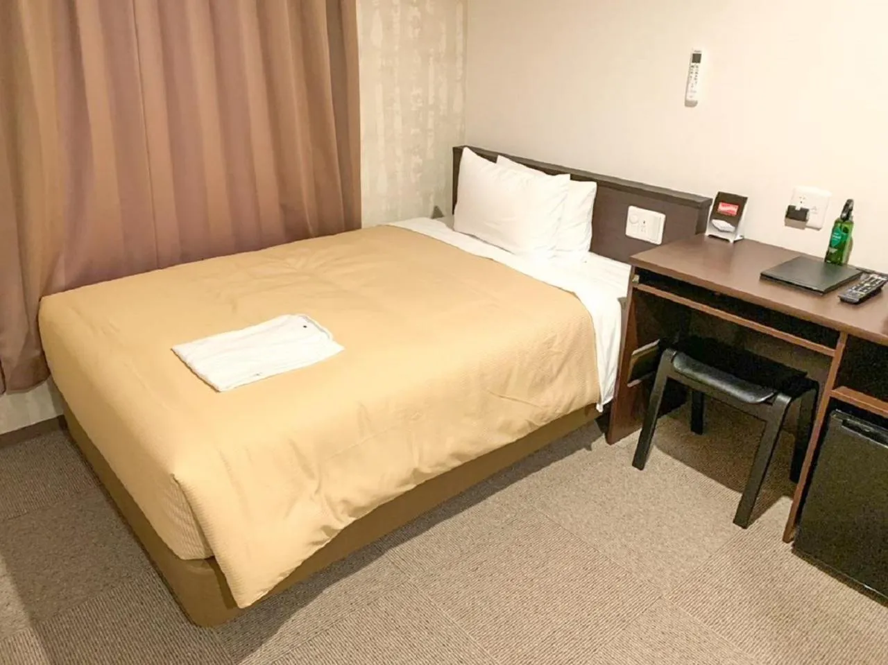 Double Room with Small Double Bed - single occupancy - Non-Smoking in HOTEL LiVEMAX Kyoto Nijojonishi