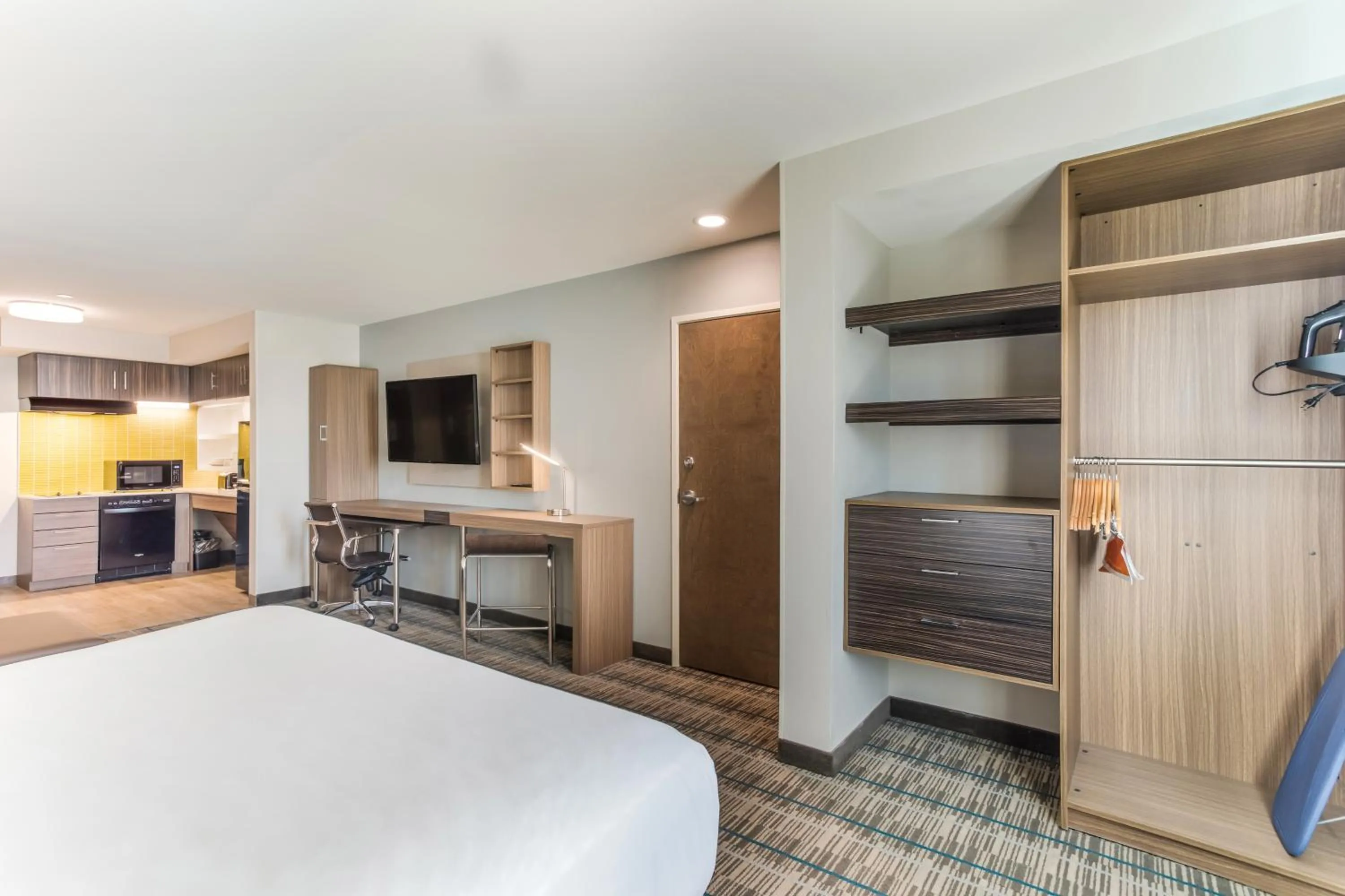 Suite, 1 King Bed with Sofa bed, Accessible, Non-Smoking in MainStay Suites Murfreesboro