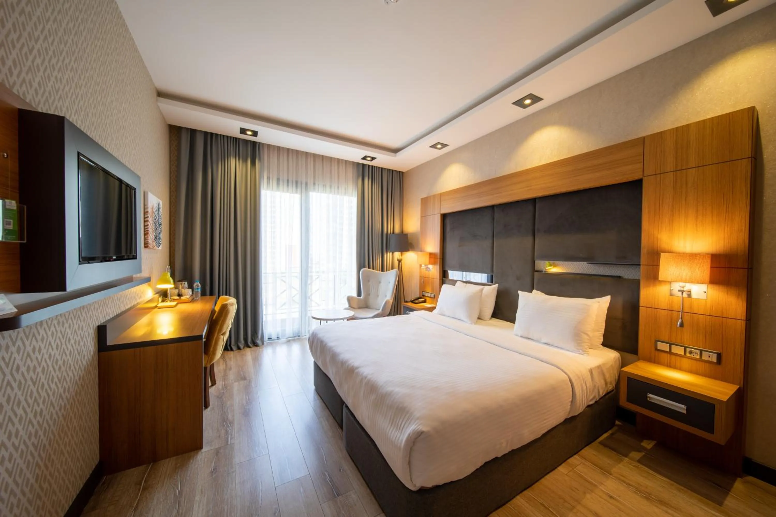 Standard King Room - Non-Smoking  in Holiday Inn - Trabzon-East by IHG