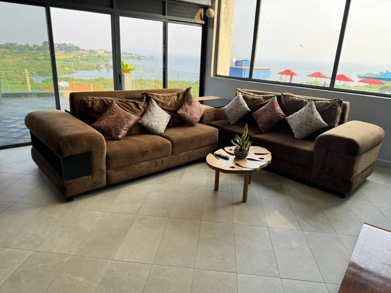 Apartment with Lake View in Aquarius Kigo Resort