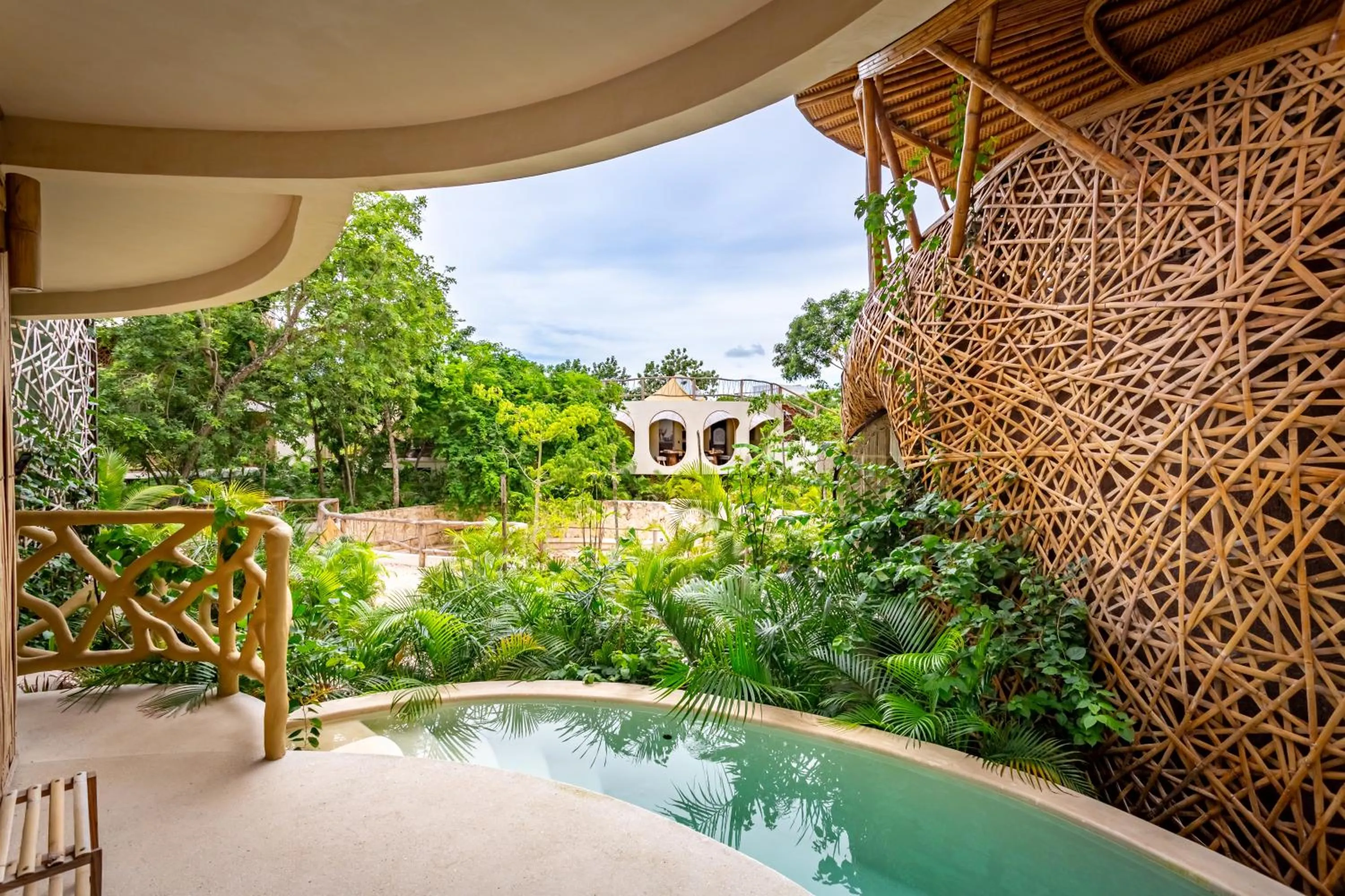 Deluxe King Studio Infinity Pool in Kan Tulum Hotel