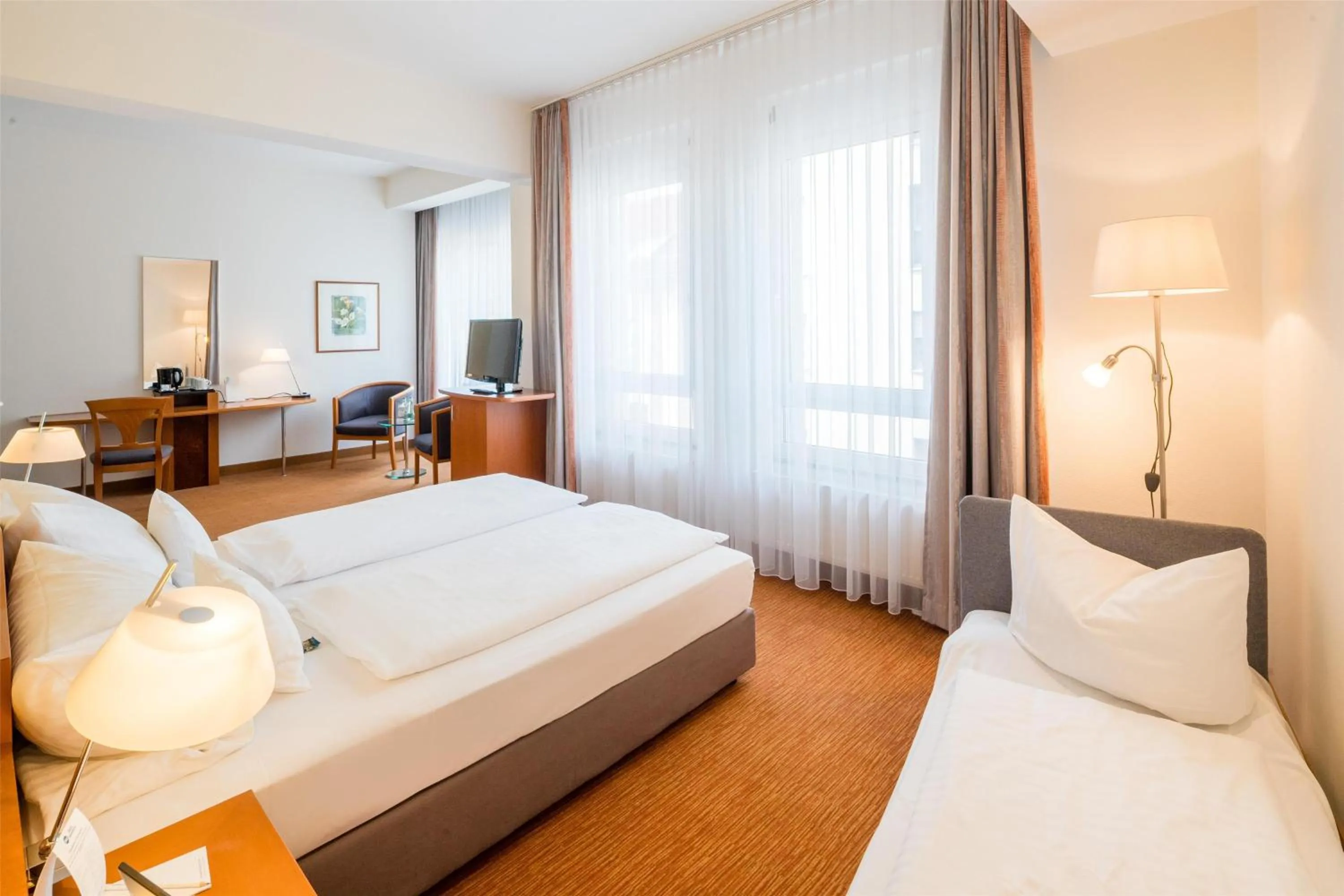 Family Double Room in Best Western Hotel Am Straßberger Tor