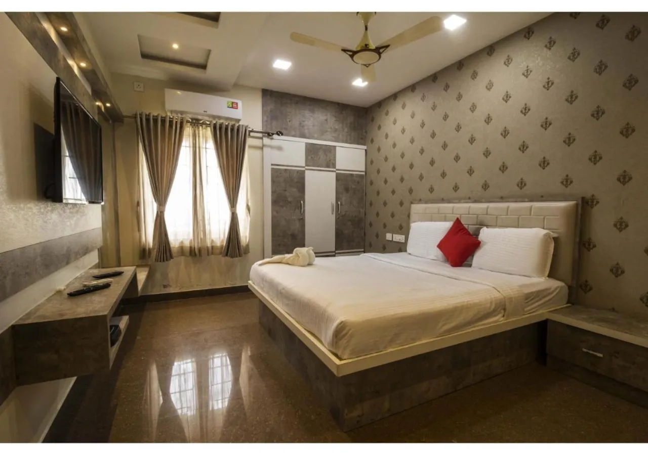 Deluxe King Suite - single occupancy in SR BOUTIQUEE STAY