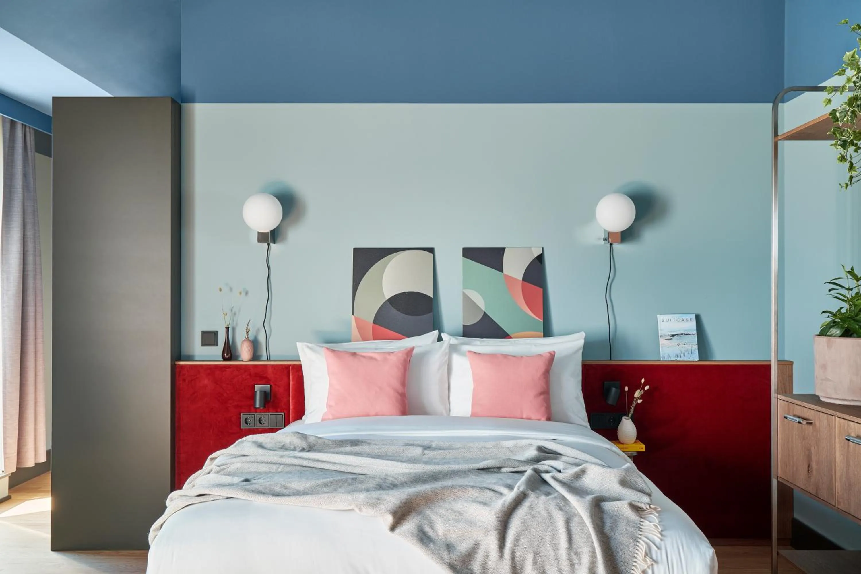 Terrace Suite in Schwan Locke