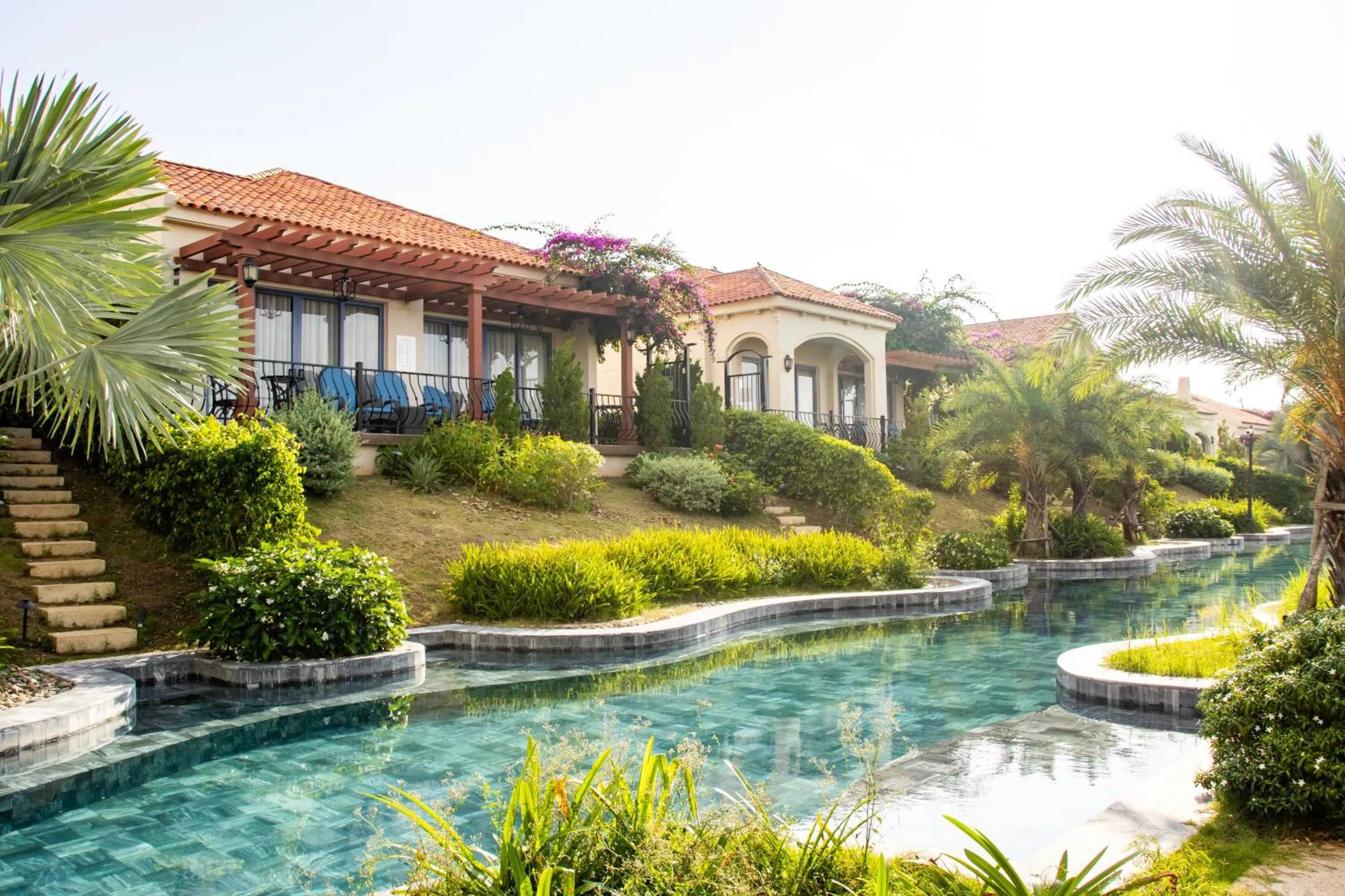 Premier Pool Access - Twin in Centara Mirage Resort Mui Ne