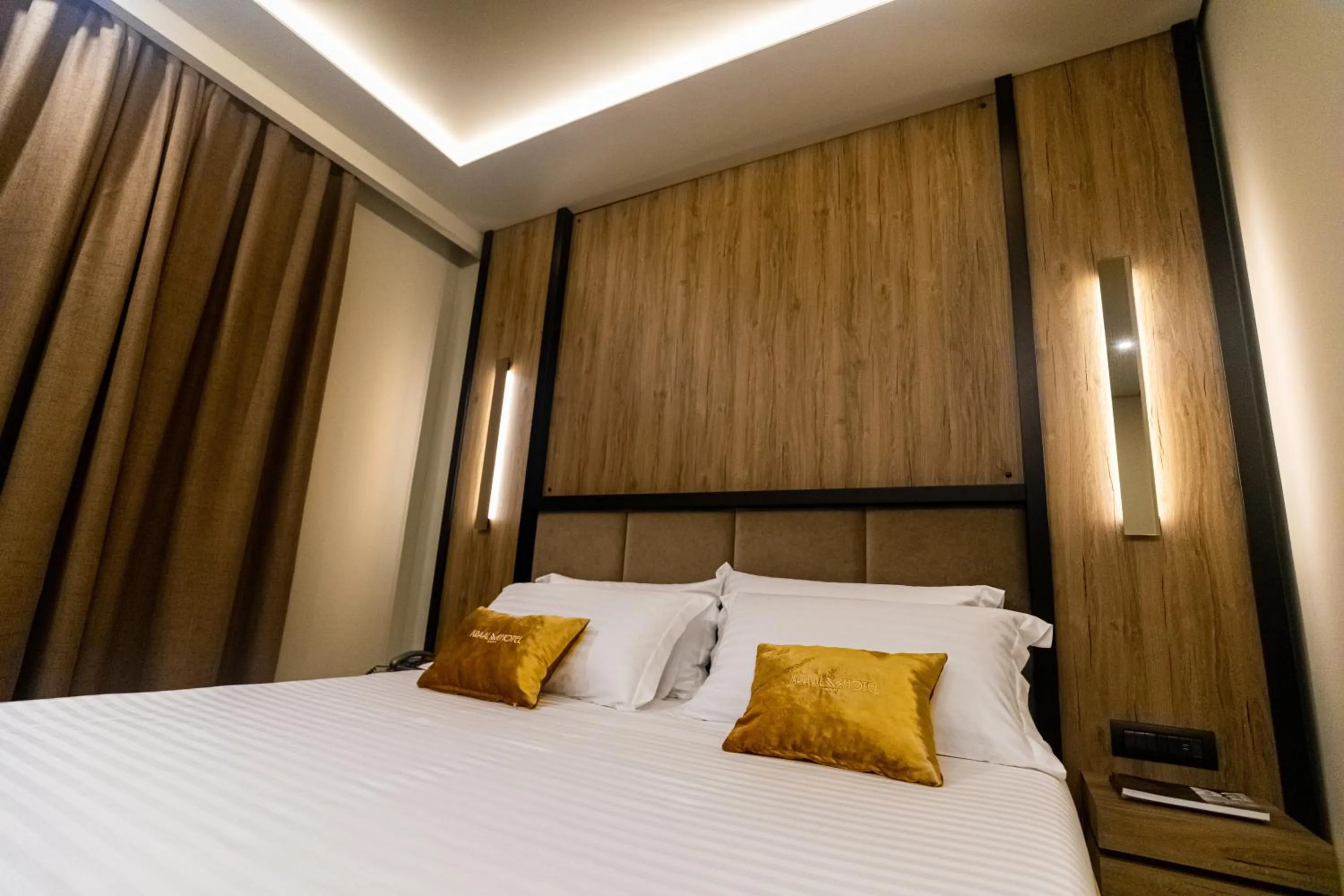 Family Room with Balcony in Kraal Hotel Vlore