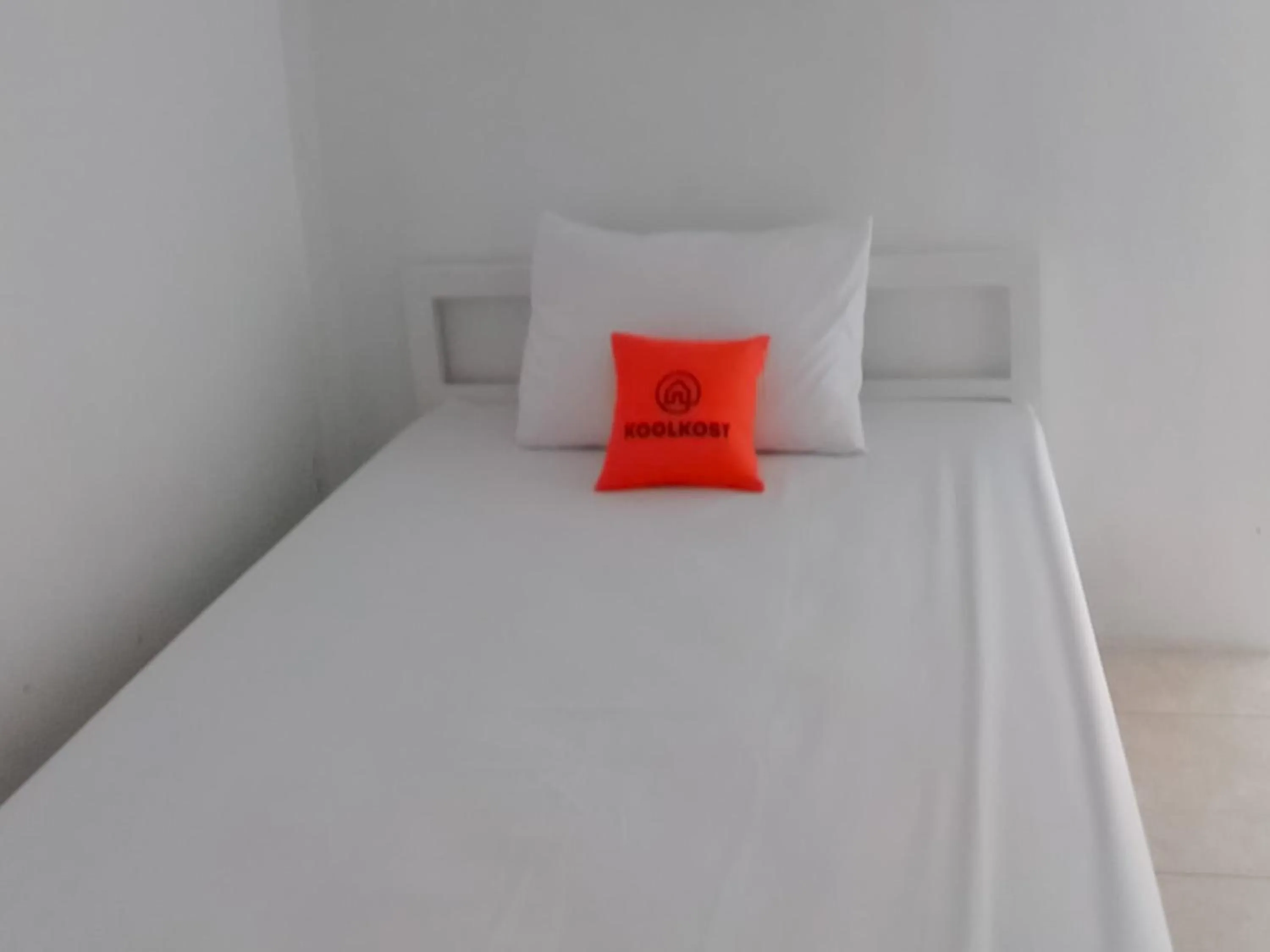 Standard Double Room in Koolkost near DPRD Kabupaten Subang