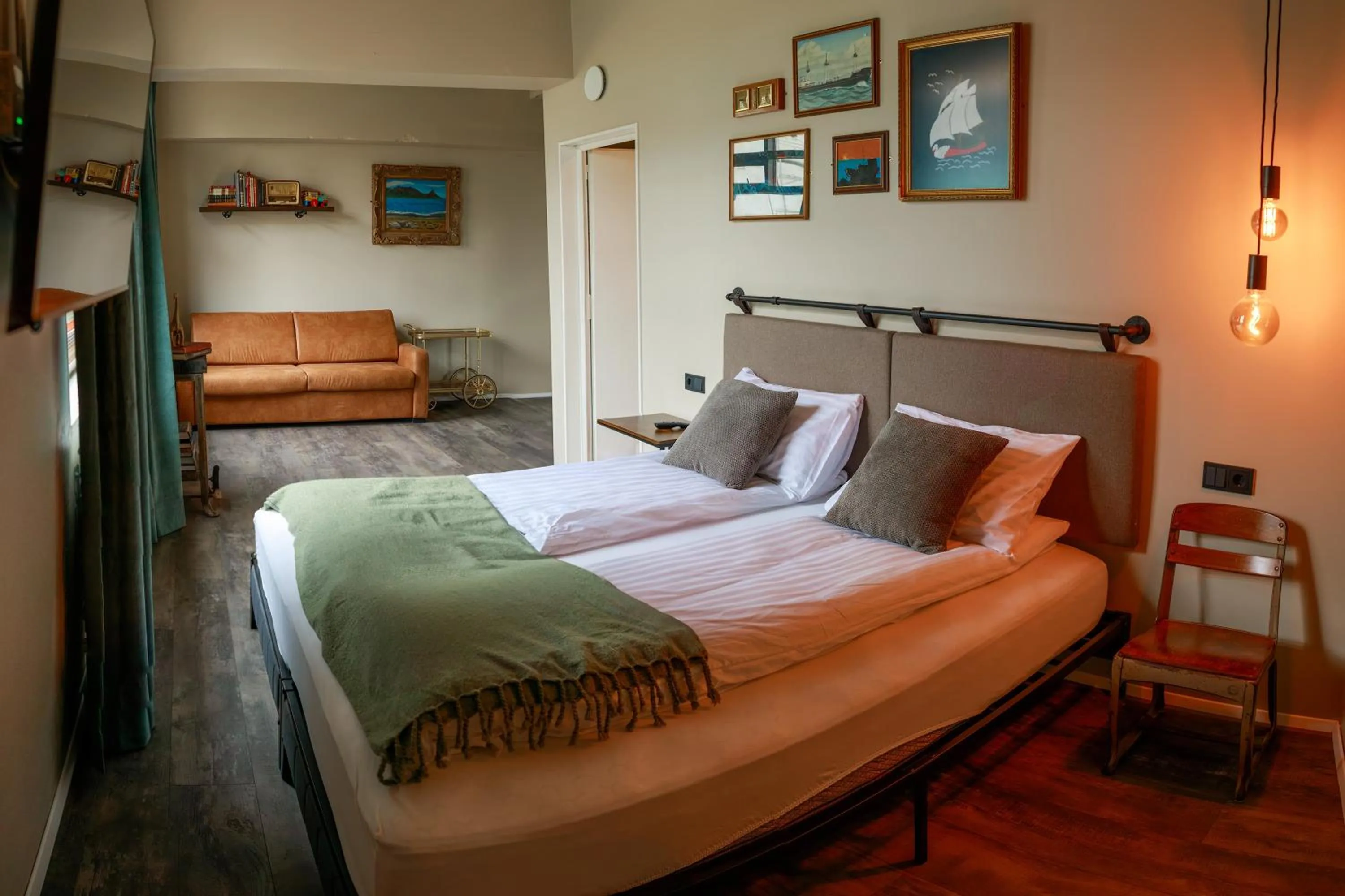 Deluxe Room in KEX Hostel and Hotel