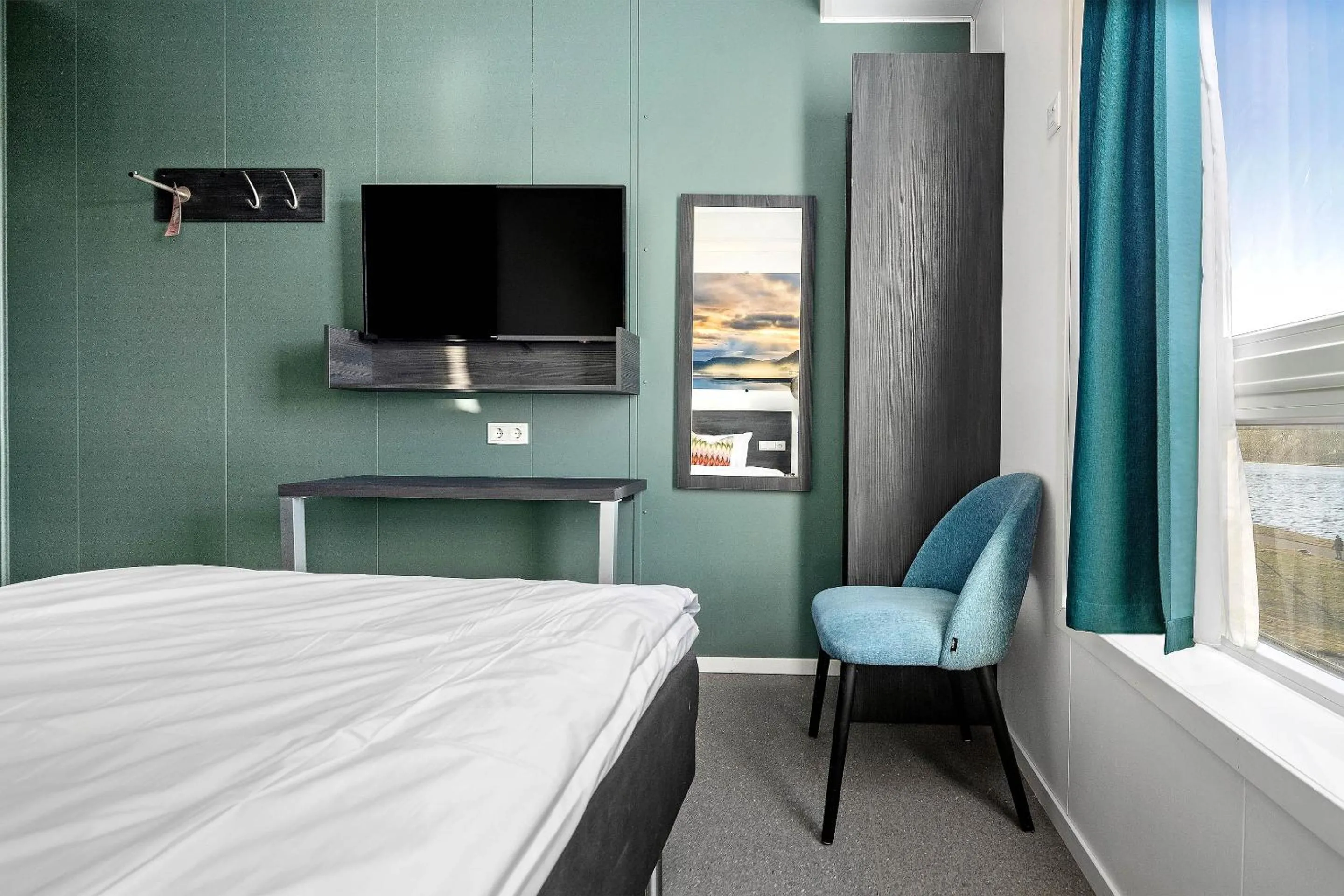 Economy Queen Room with Sea View - Non-Smoking in Sure Hotel by Best Western Trondheim Airport