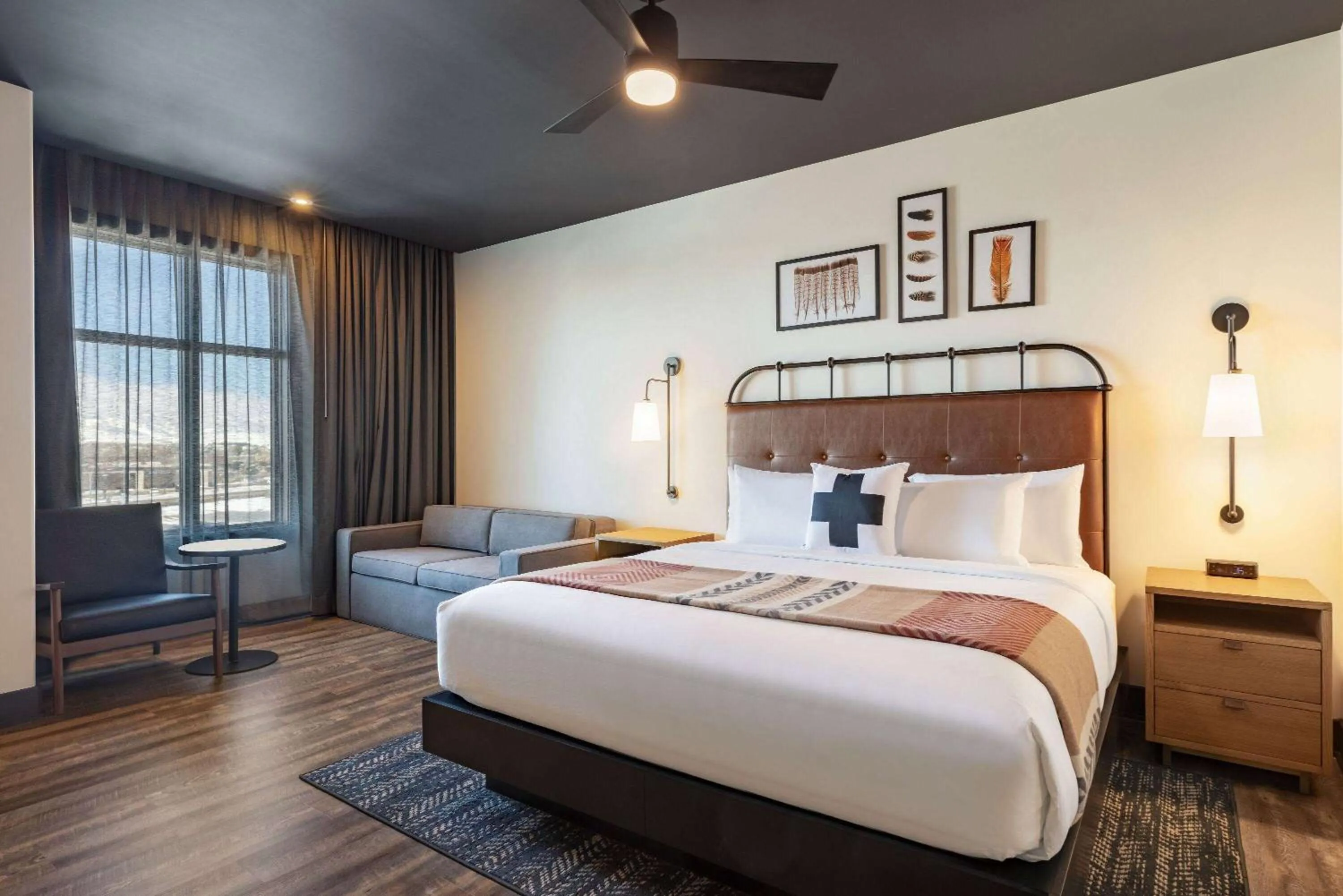 Junior King Suite - Non-Smoking in Origin Westminster a Wyndham Hotel