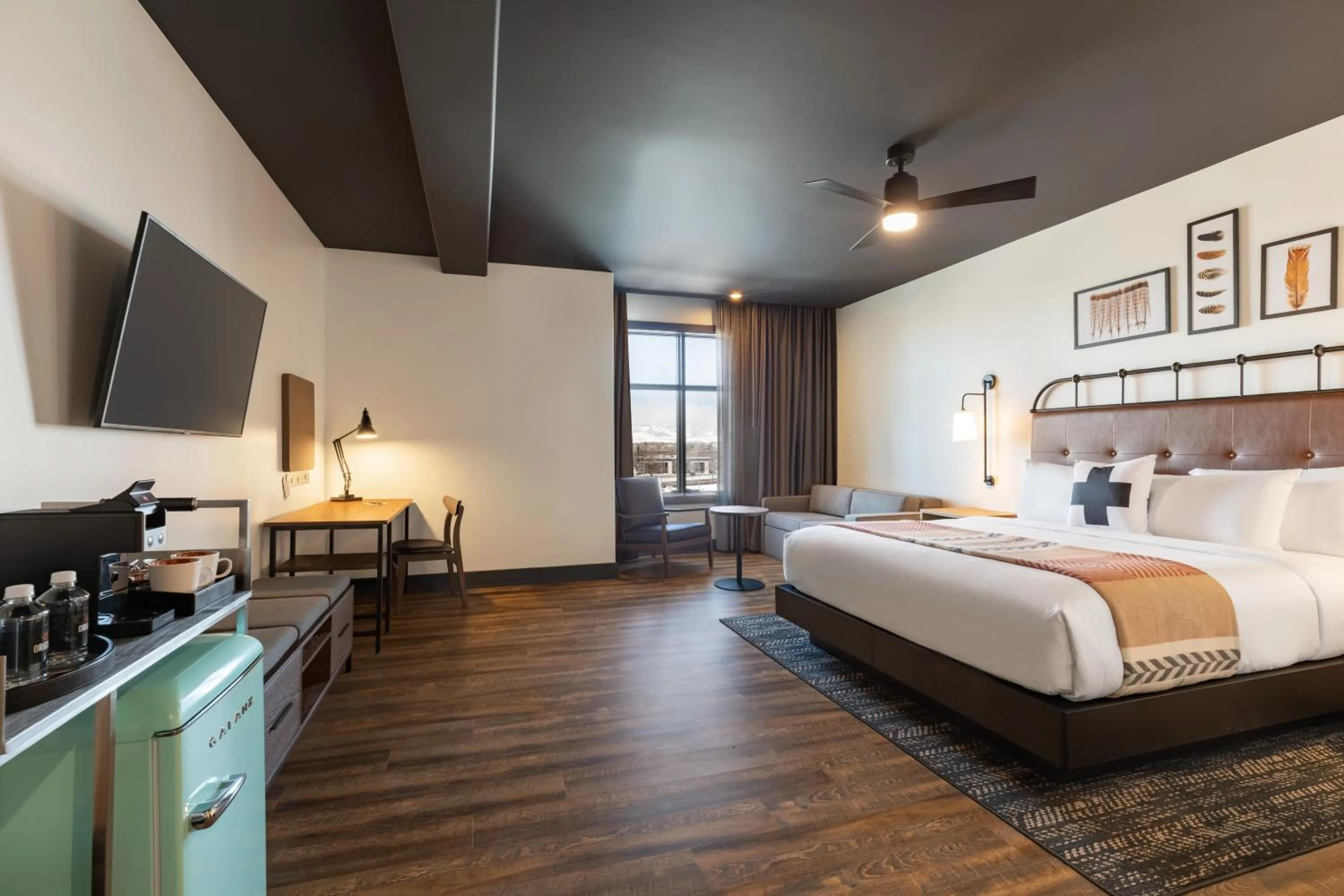 Deluxe Mobility Accessible Junior Suite with 1 King Bed, Non-Smoking in Origin Westminster a Wyndham Hotel