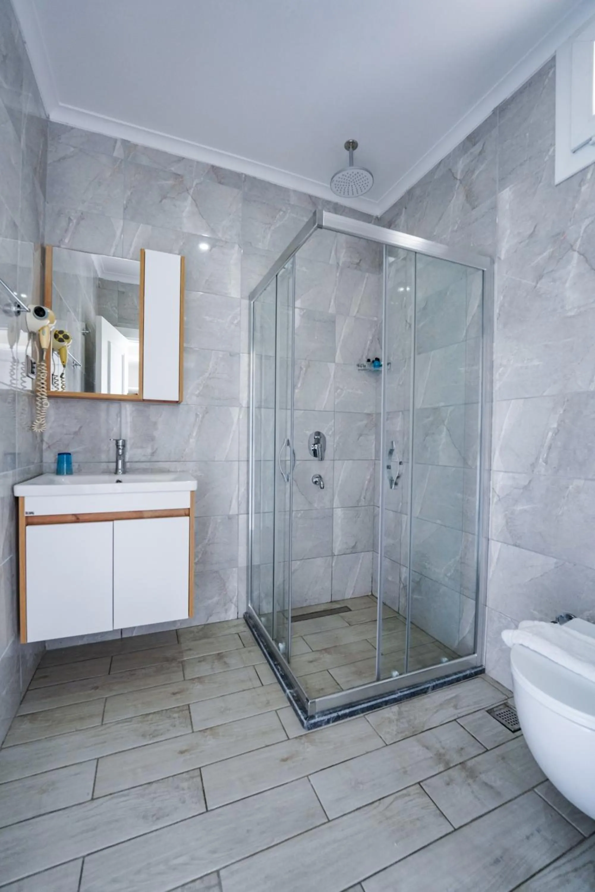 Family Suite in Blue Pearl Hotel