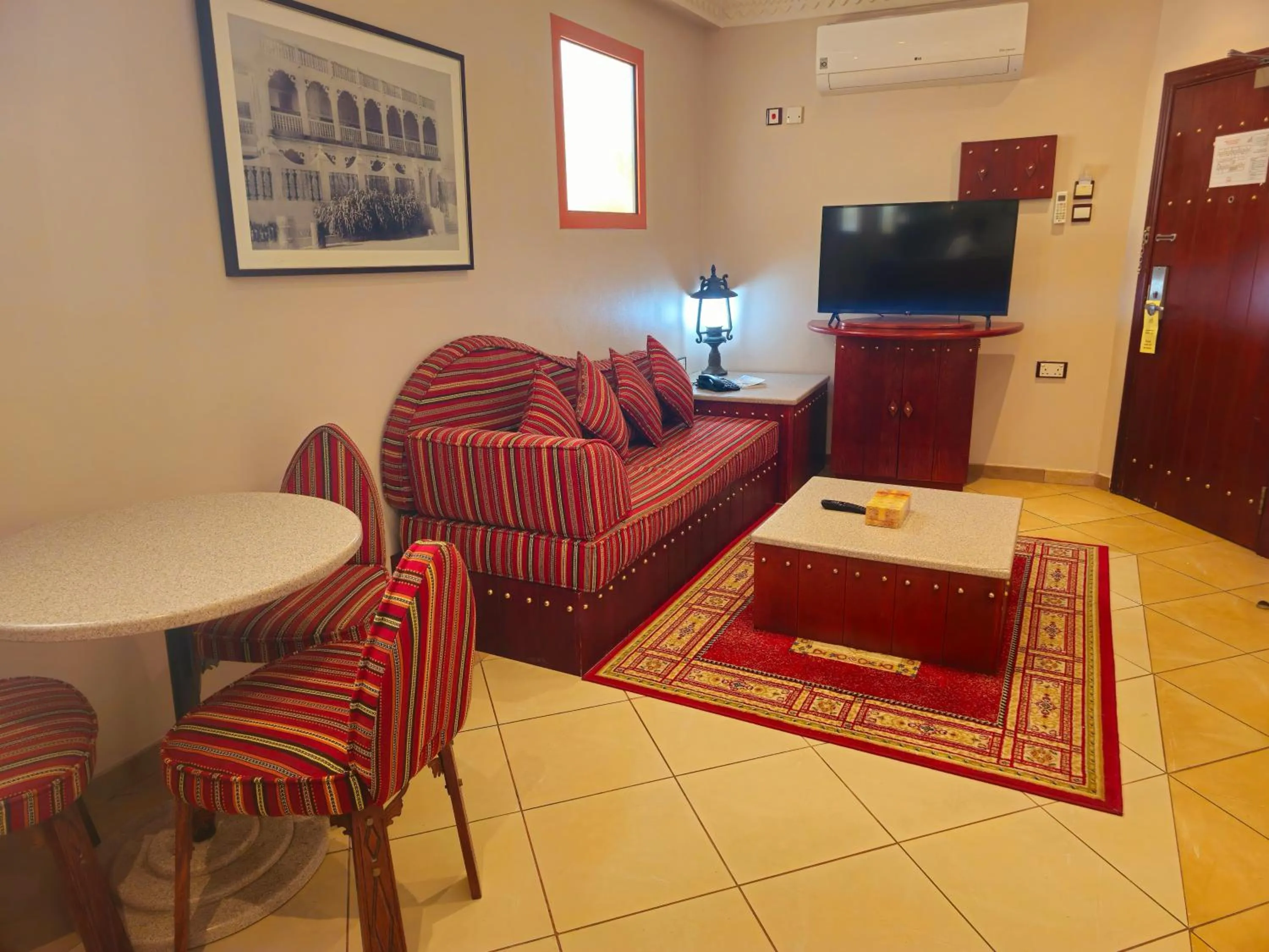Junior Suite in Al Liwan Suites
