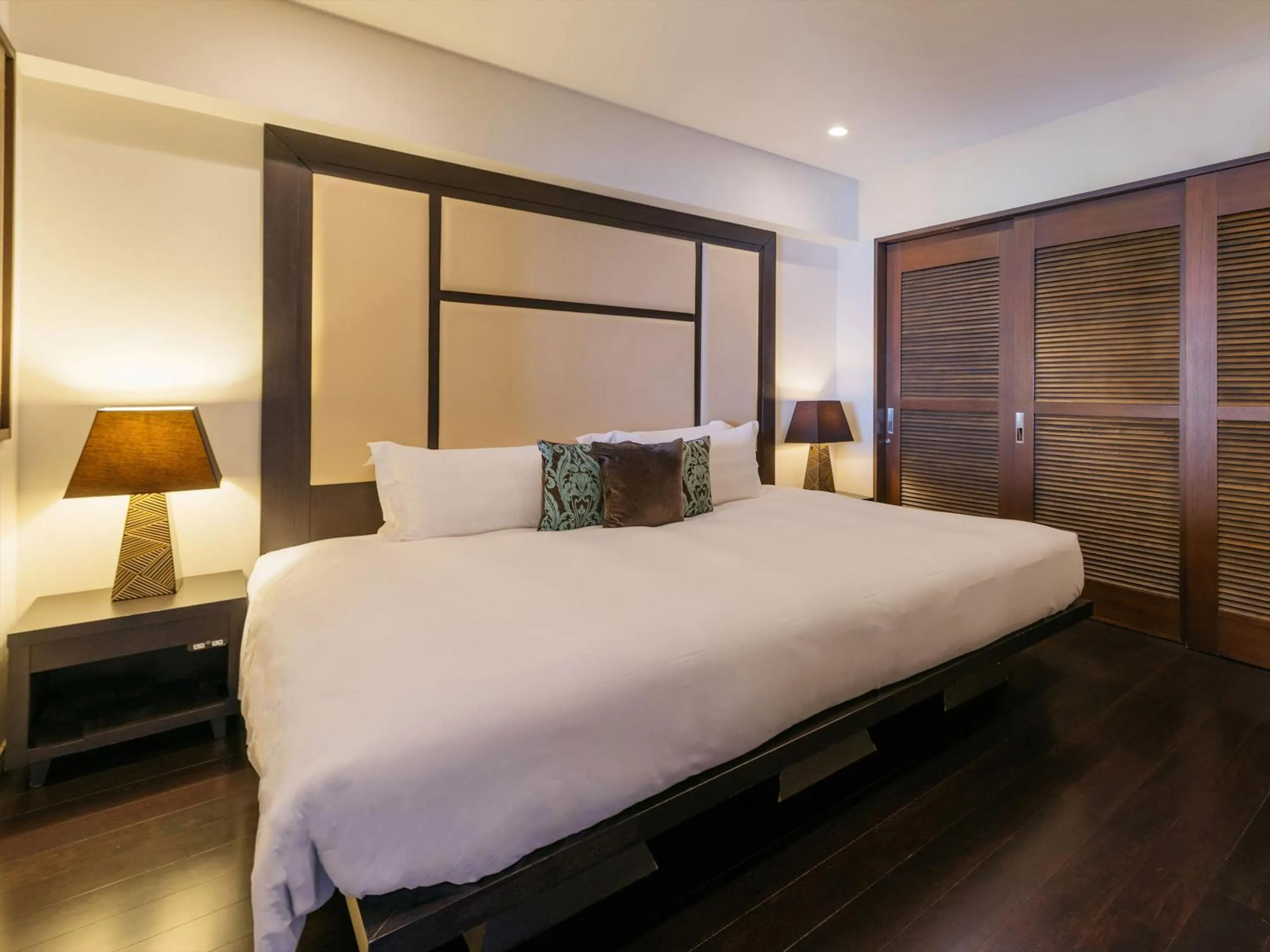 Premium Suite Double in Hotel Bldg (Double Occupancy) - single occupancy in Kafuu Resort Fuchaku Condo Hotel